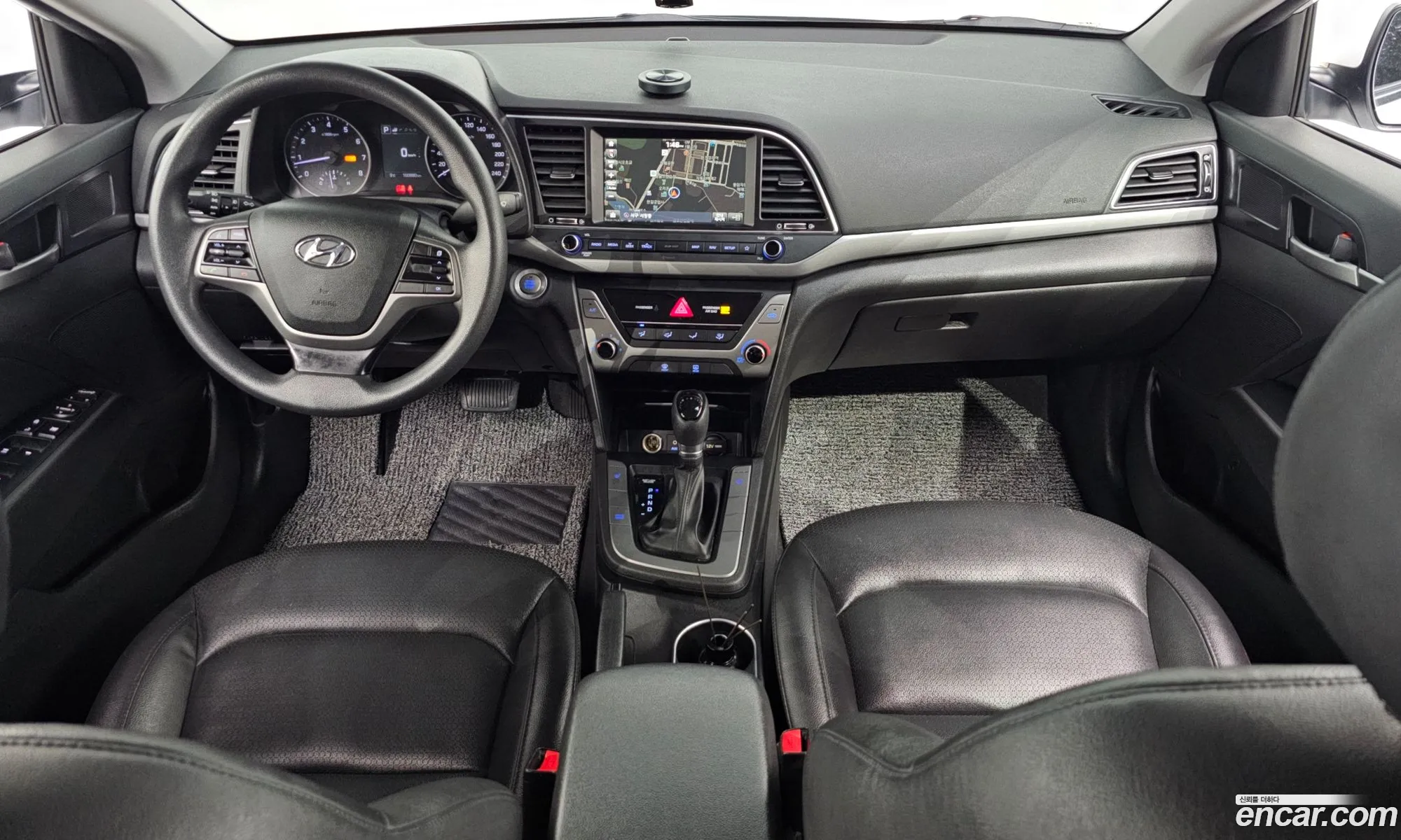 Hyundai Elantra AD 2017 — 3