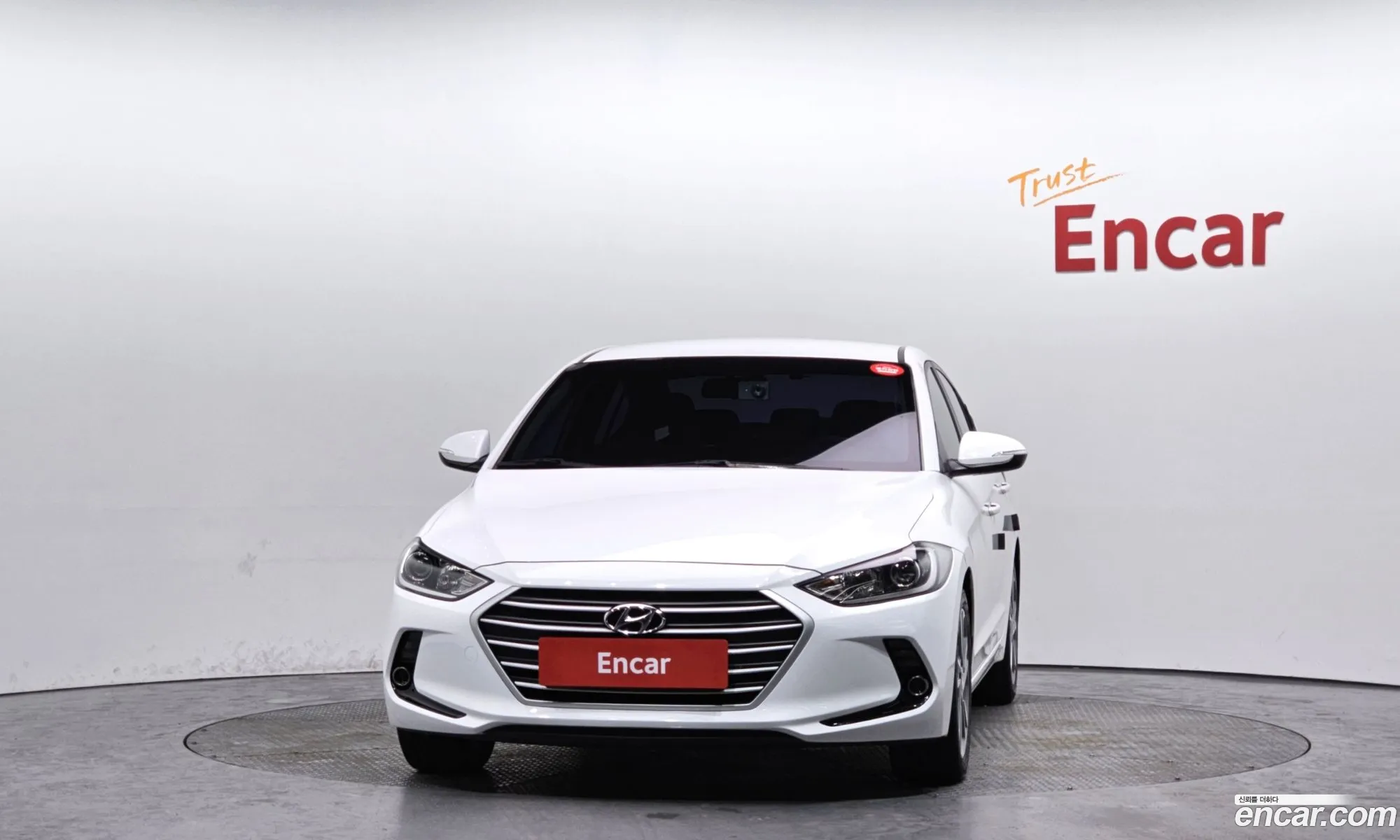 Hyundai Elantra AD 2017 — 4