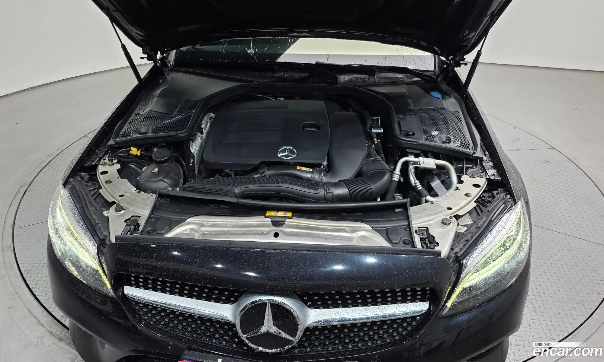 Mercedes-Benz C-Class W205 2019 — 13