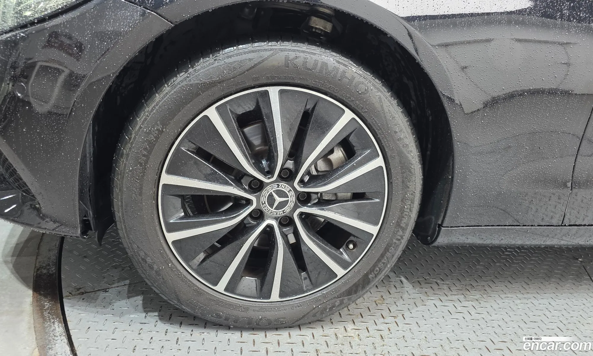 Mercedes-Benz C-Class W205 2019 — 14