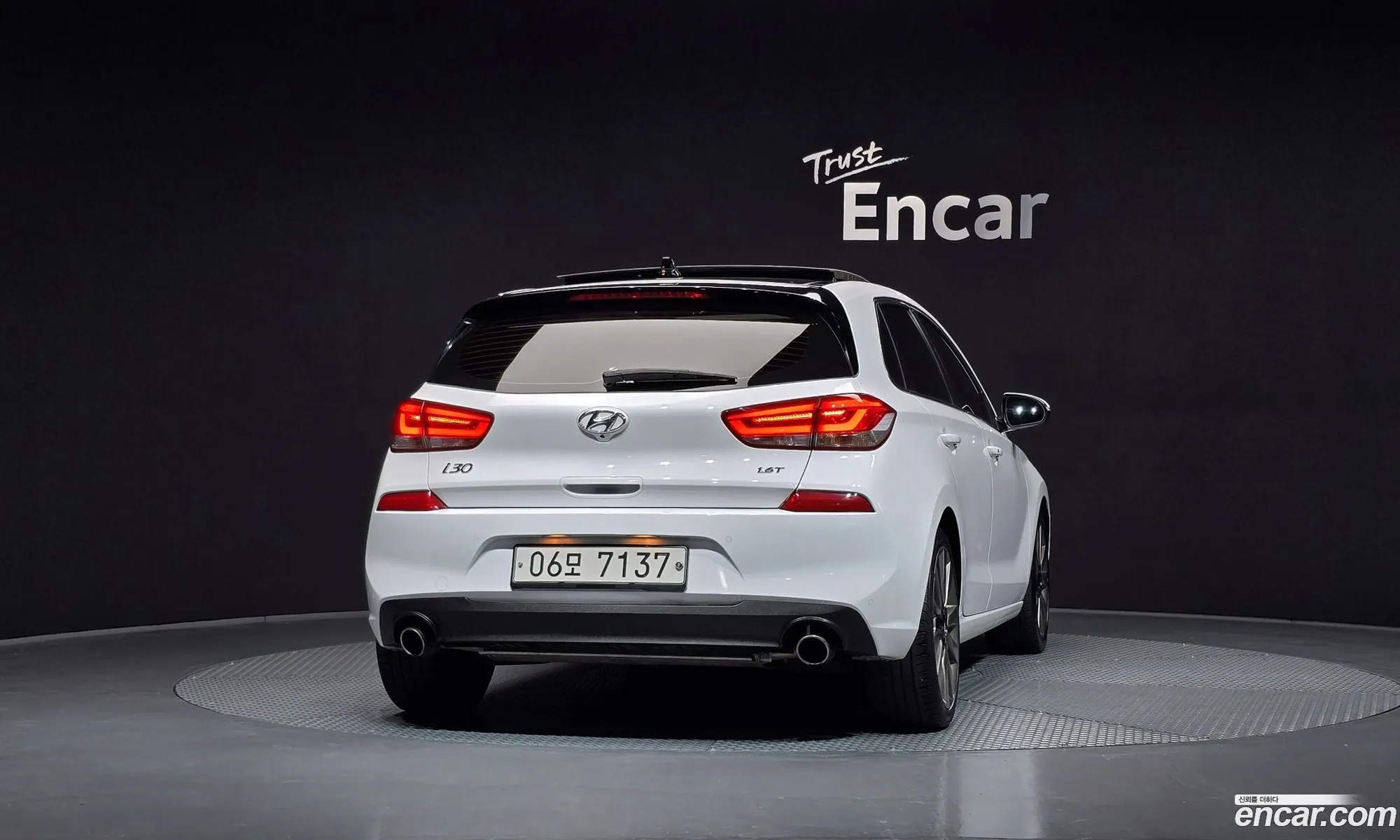 Hyundai i30 2017 — 13