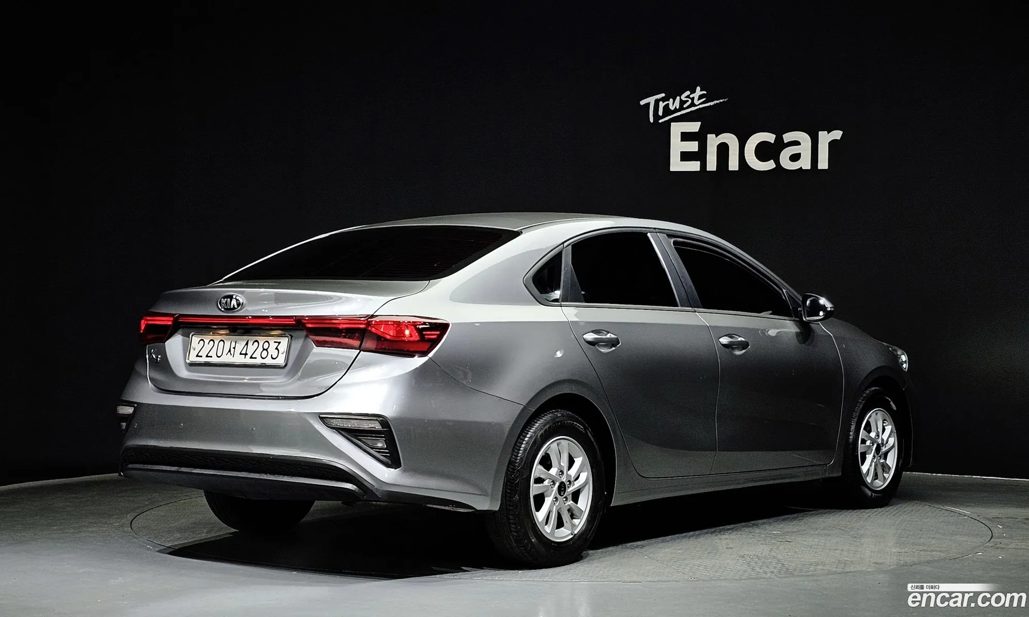 Kia K3 2018 — 17