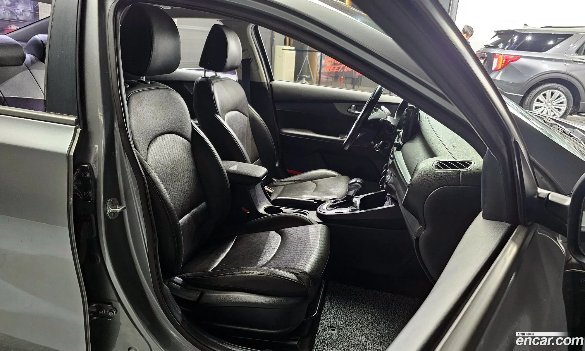 Kia K3 2018 — 4