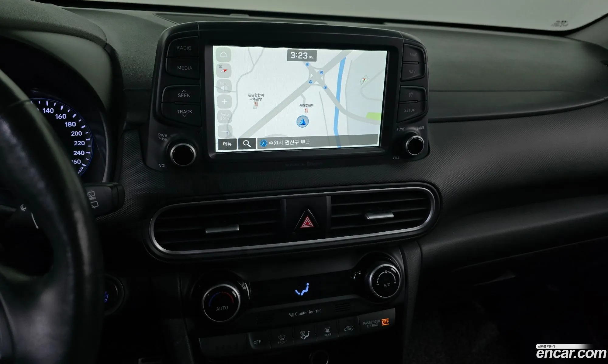 Hyundai Kona 2017 — 19