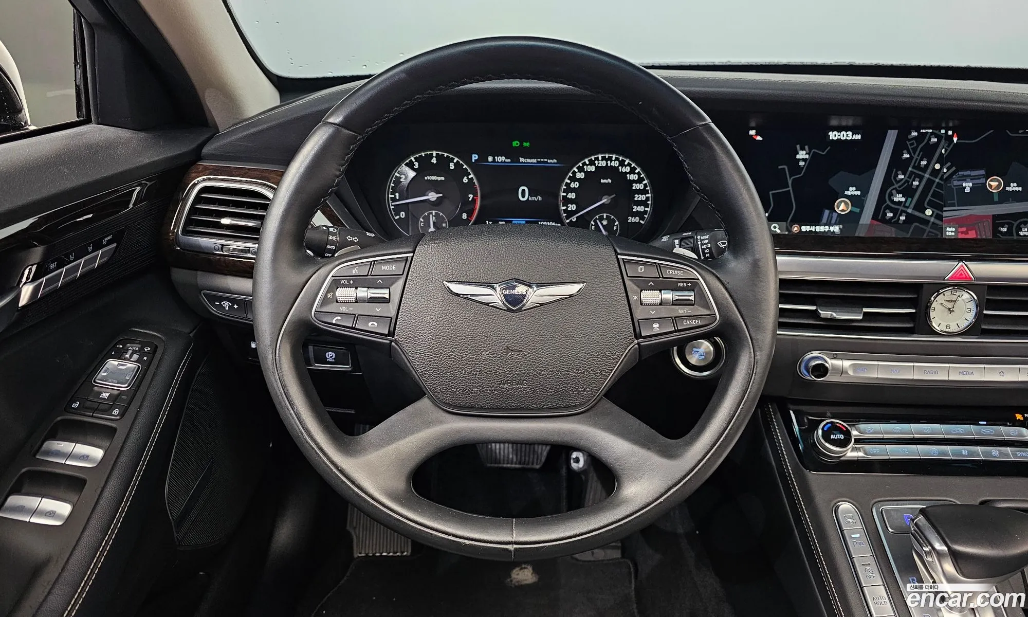 Genesis G90 2018 — 16