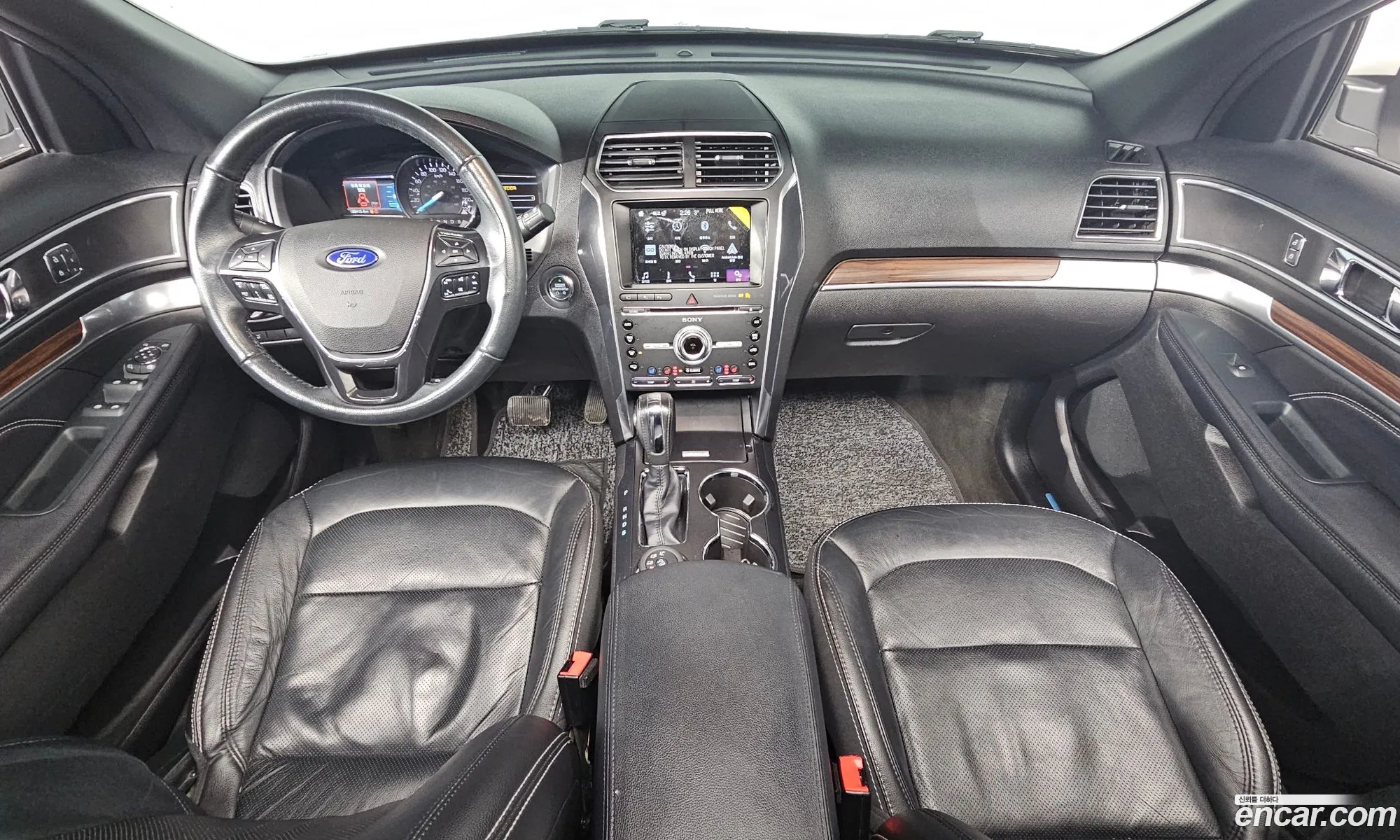 Ford Explorer 2018 — 15