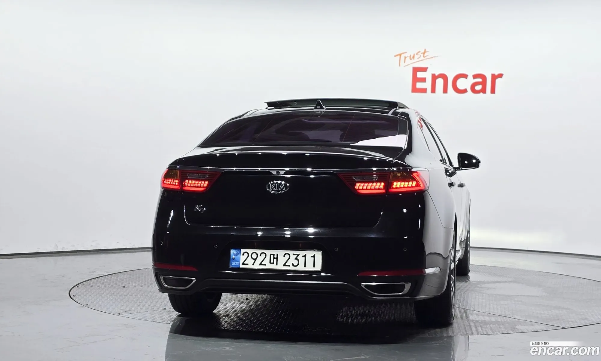 Kia K7 2017 — 14