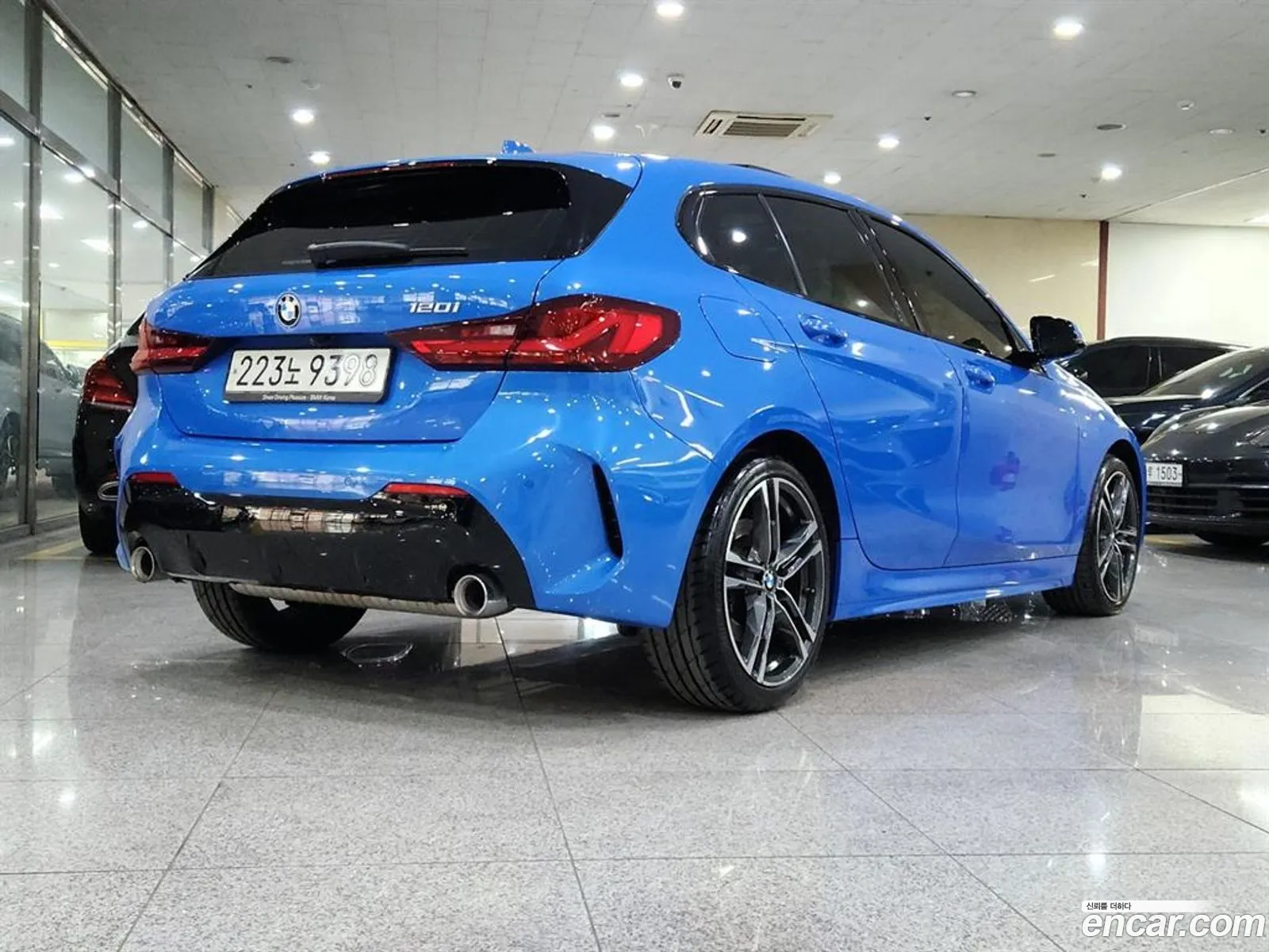 BMW 1 Series 2023 — 7