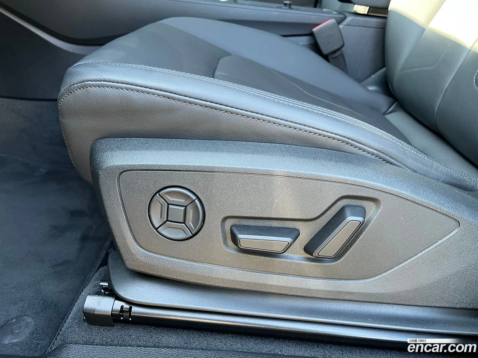 Audi Q3 2025 — 13