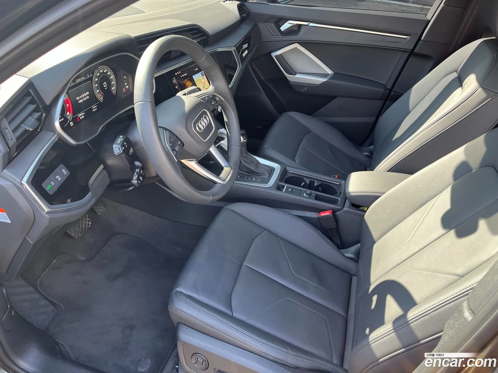 Audi Q3 2025 — 14