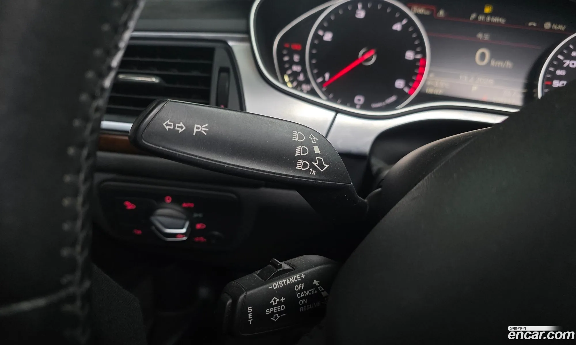 Audi A6 2015 — 6