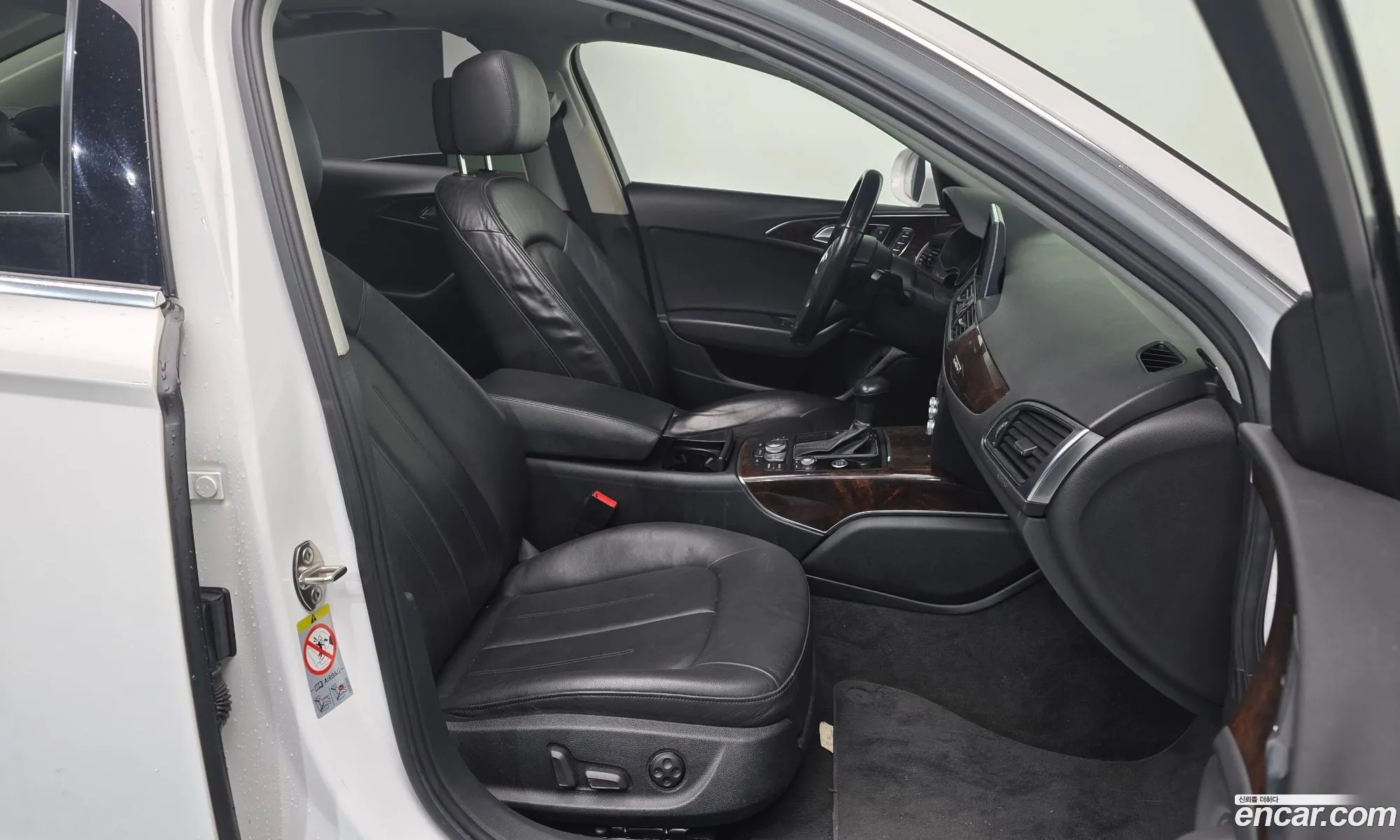 Audi A6 2015 — 18
