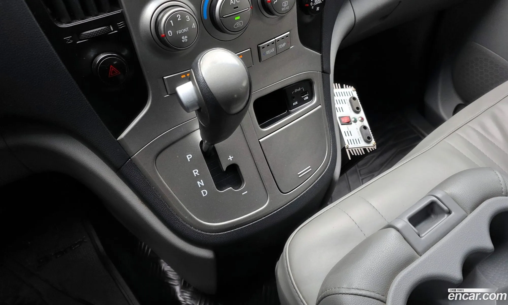 Hyundai Grand Starex 2014 — 14