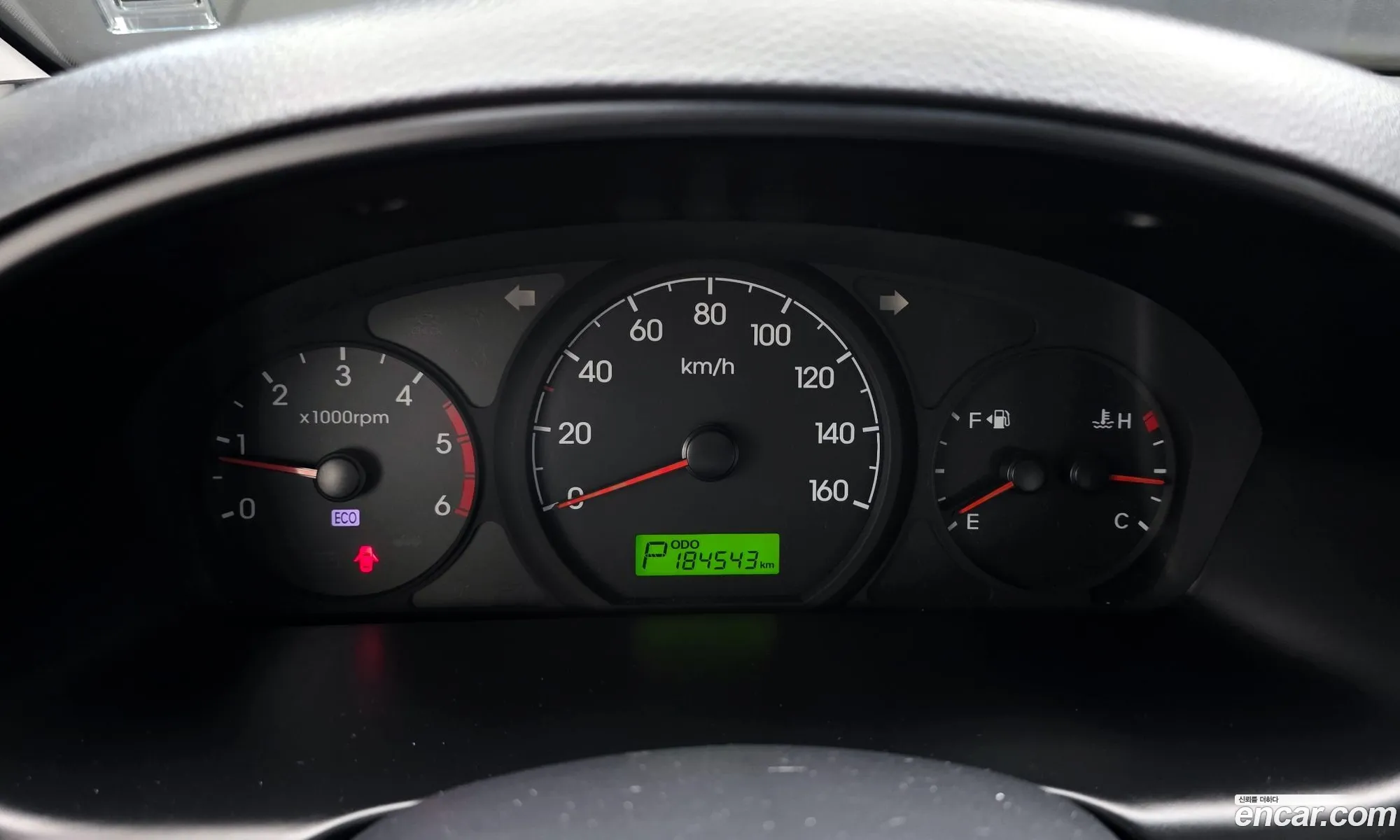 Hyundai Grand Starex 2014 — 16