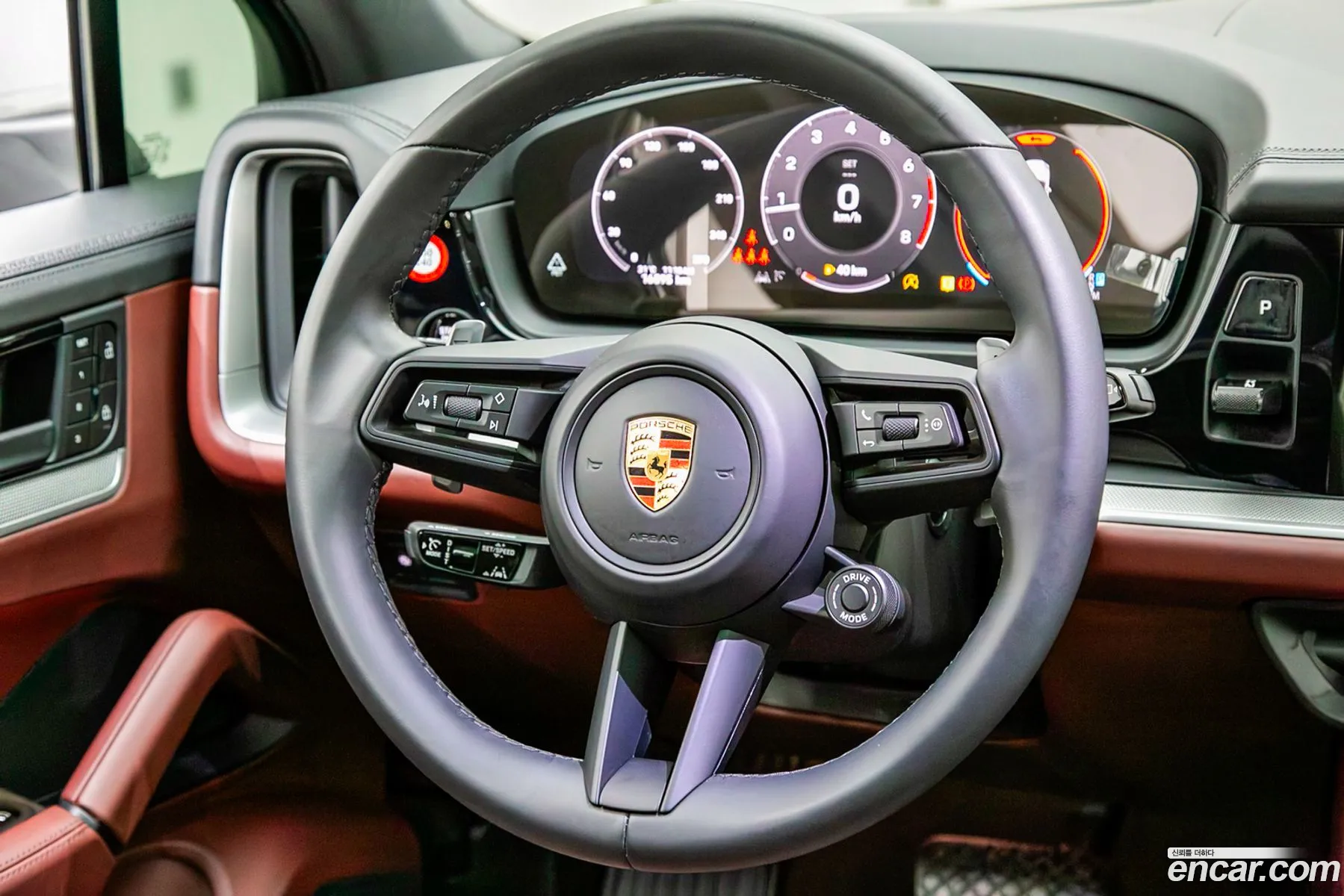 Porsche Cayenne 2023 — 19