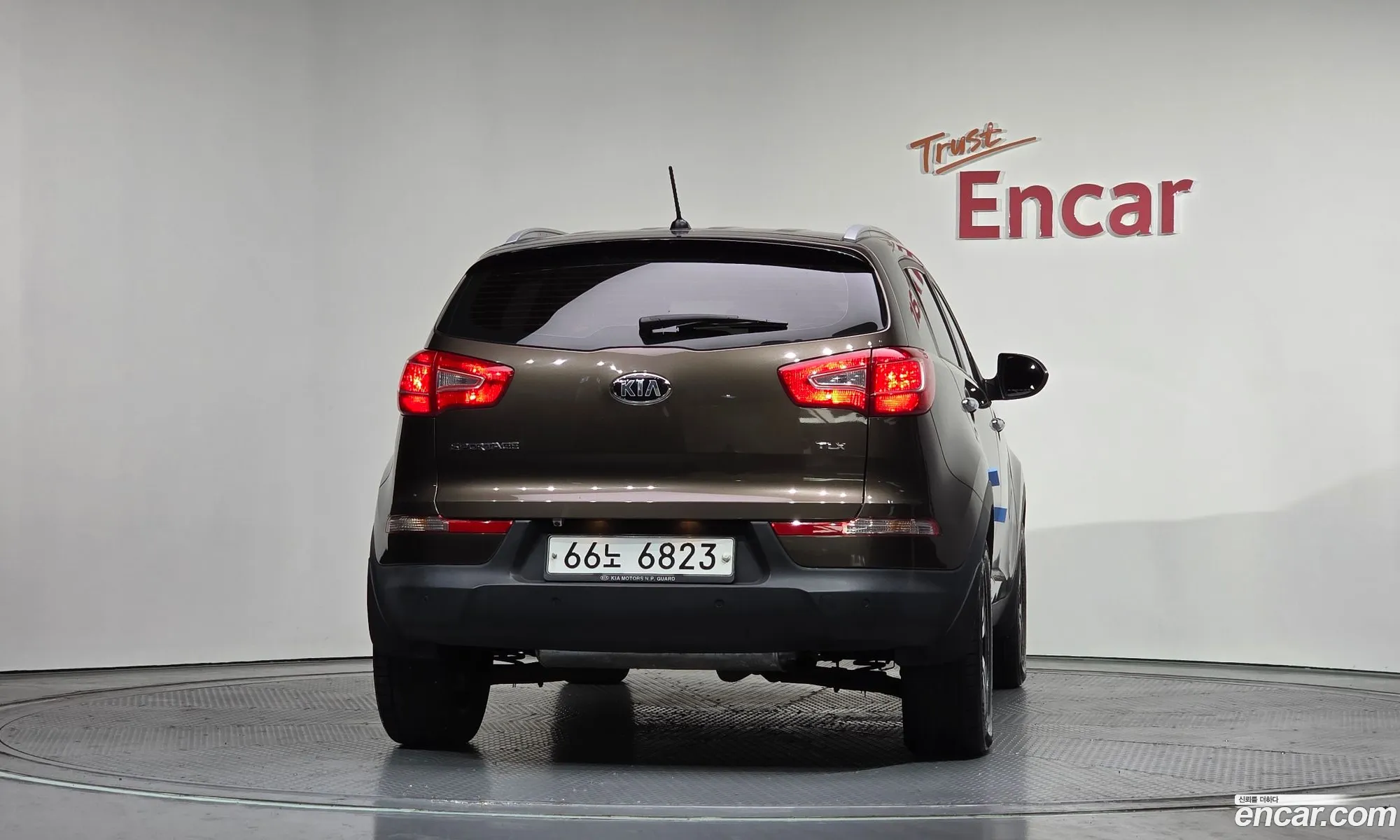 Kia Sportage R 2012 — 11