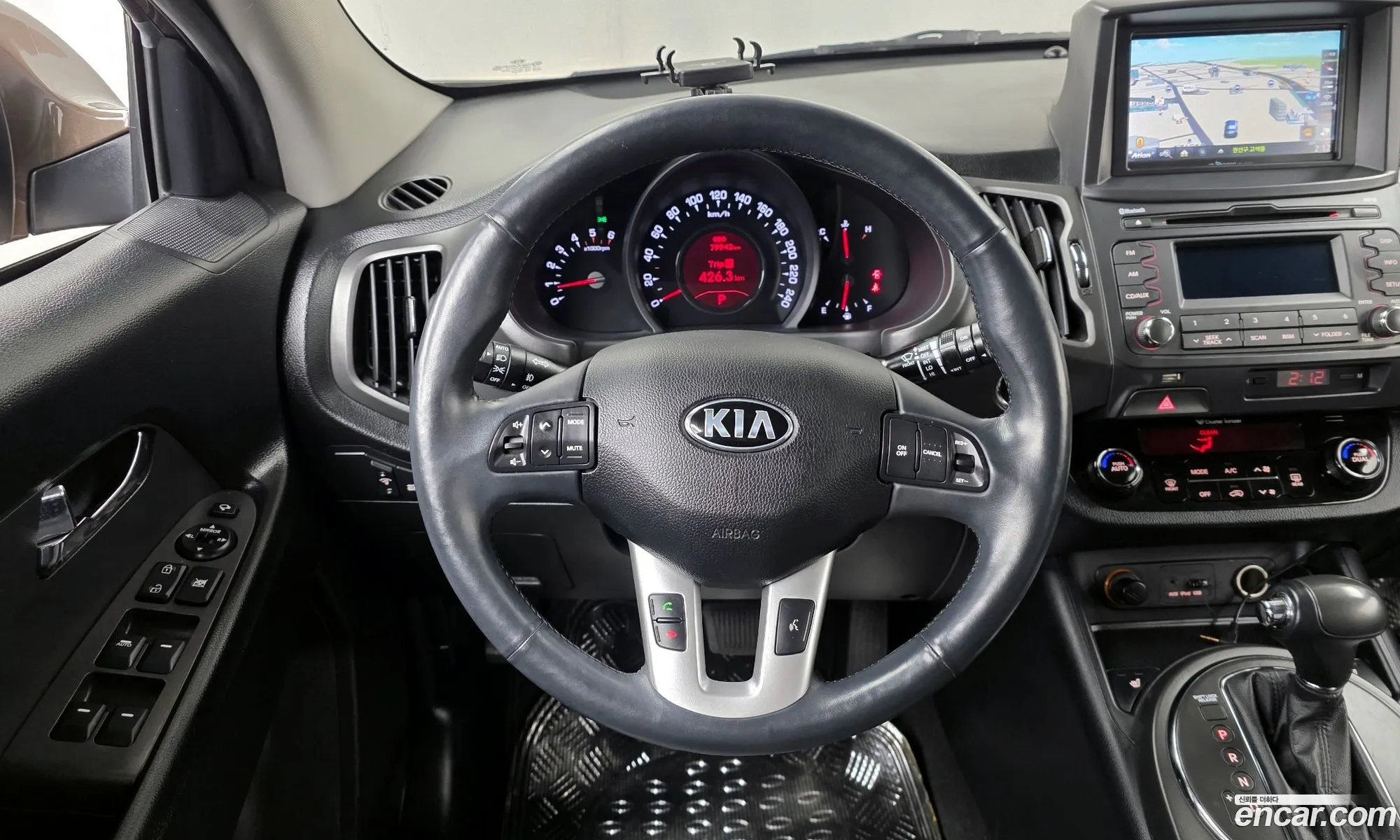 Kia Sportage R 2012 — 9