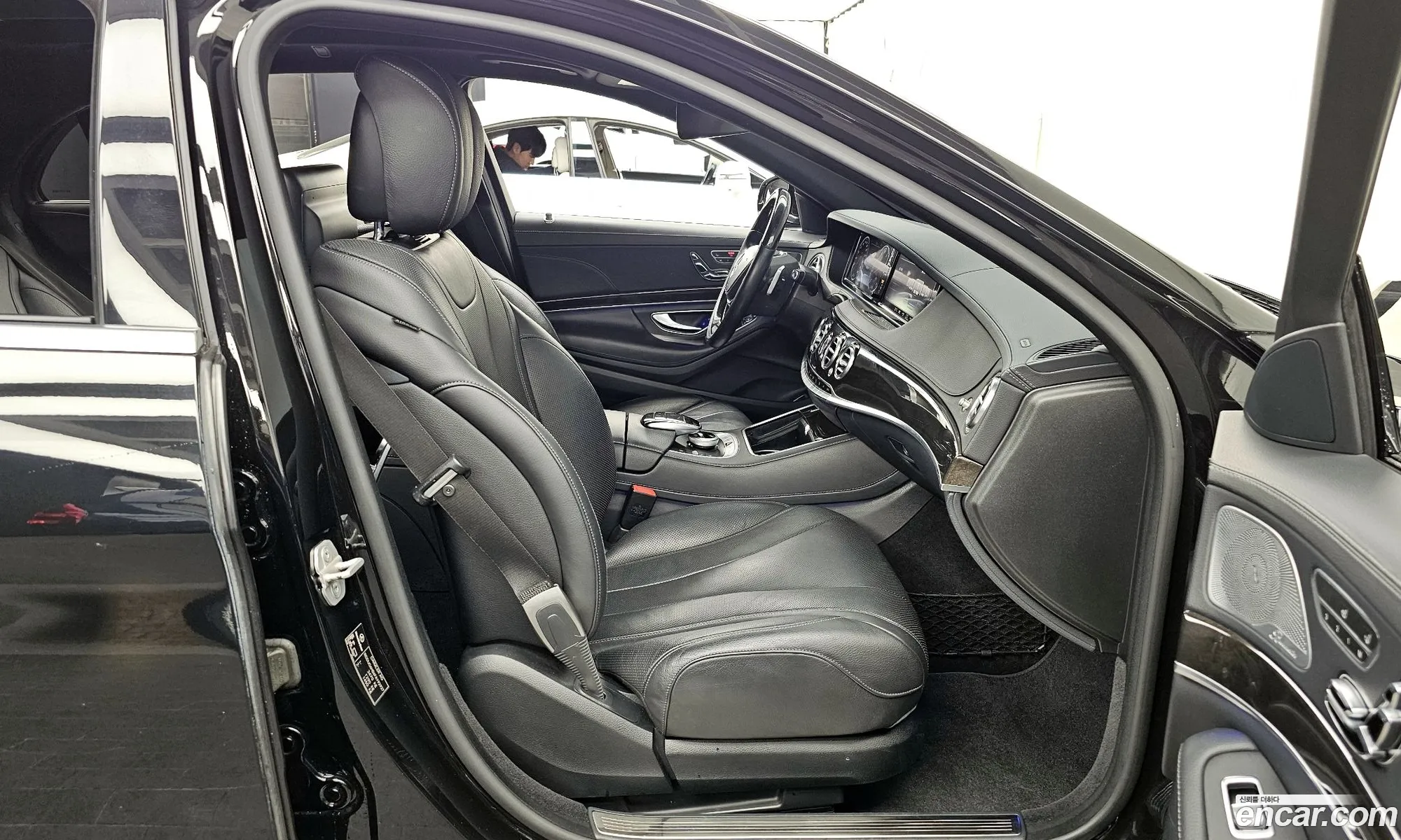 Mercedes-Benz S-Class W222 2015 — 18