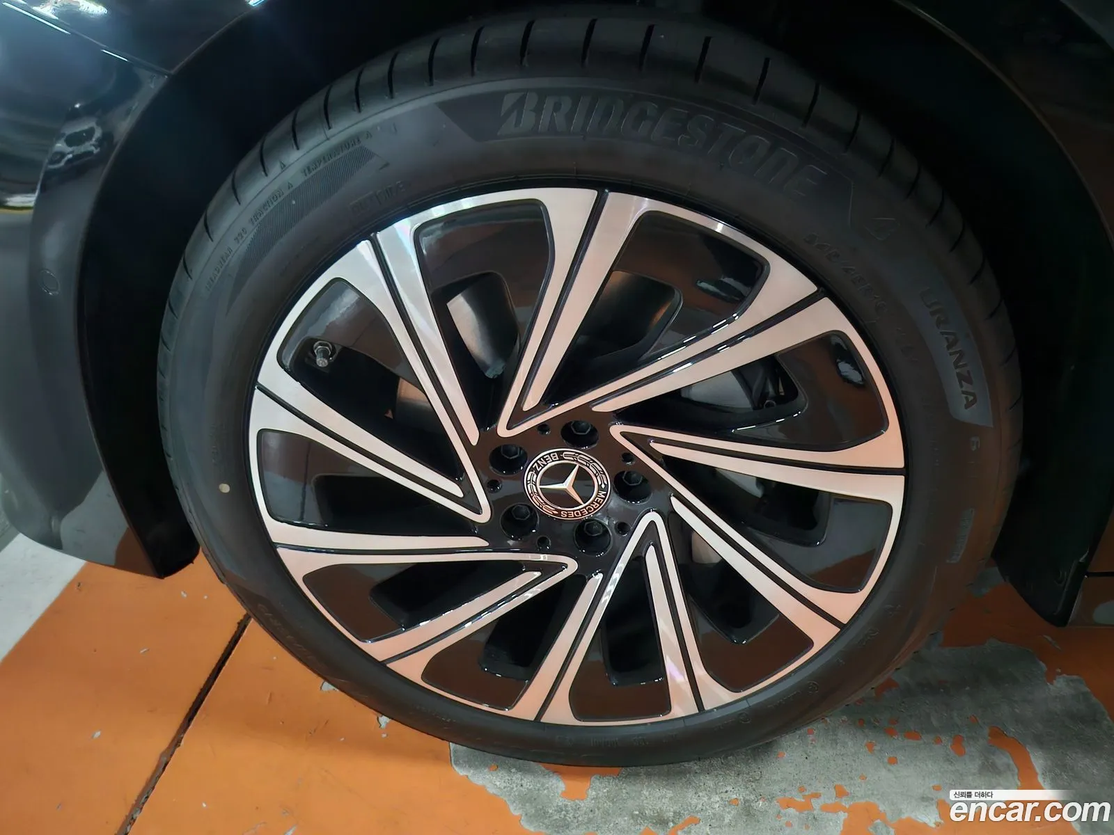 Mercedes-Benz E-Class W214 2025 — 6