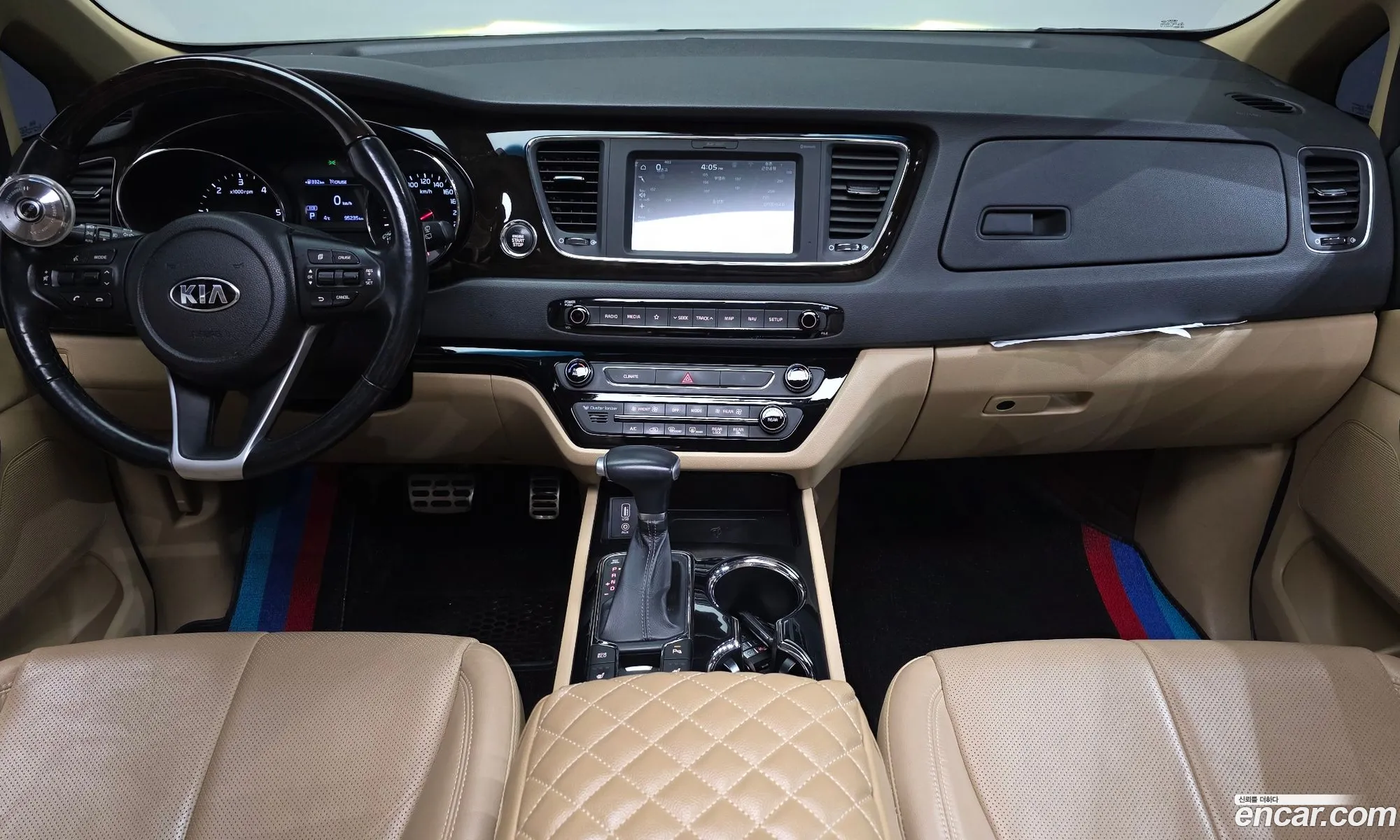Kia Carnival 2019 — 12