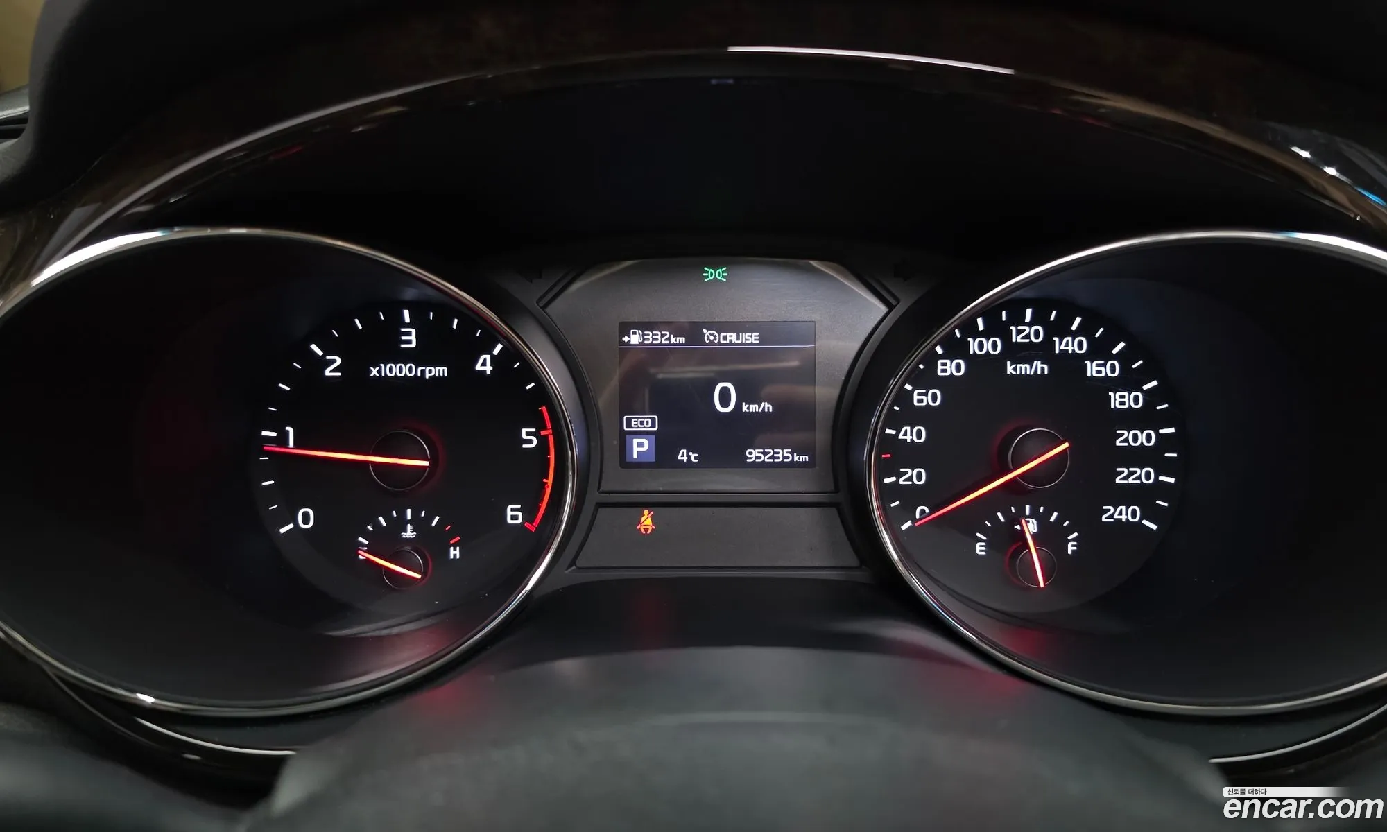 Kia Carnival 2019 — 16