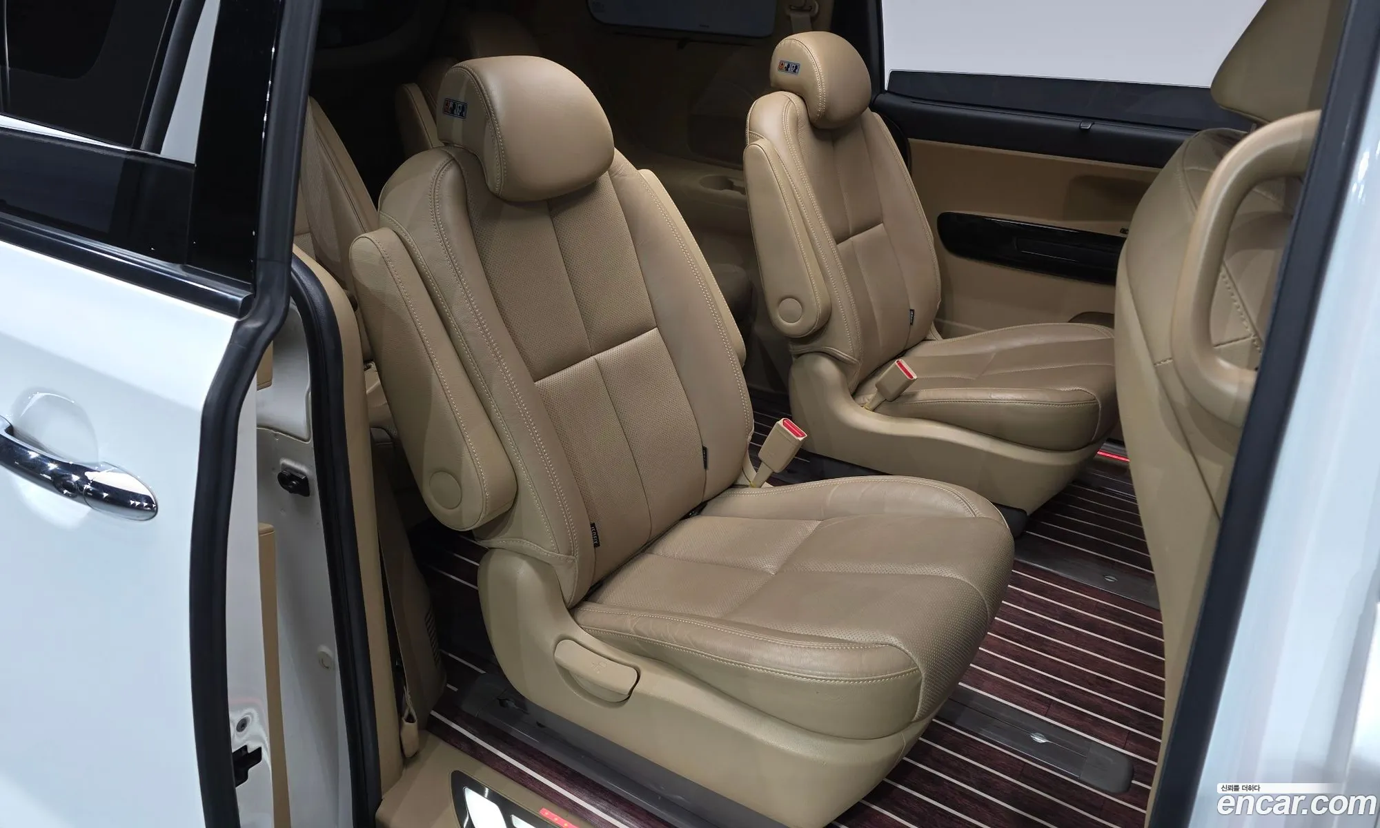 Kia Carnival 2019 — 7