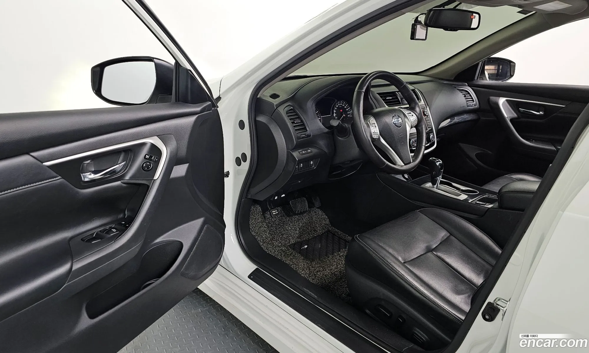 Nissan Altima 2018 — 13