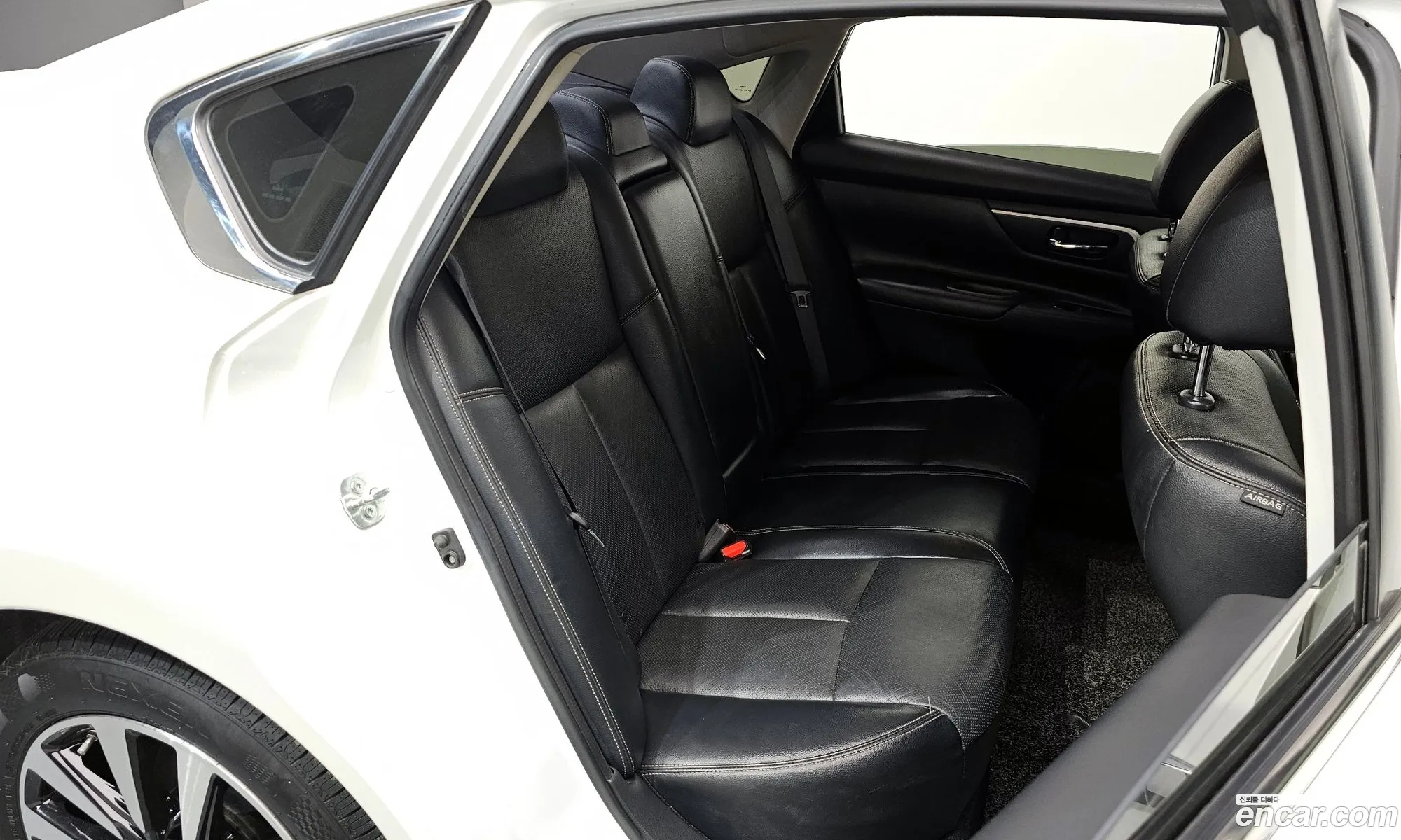 Nissan Altima 2018 — 9