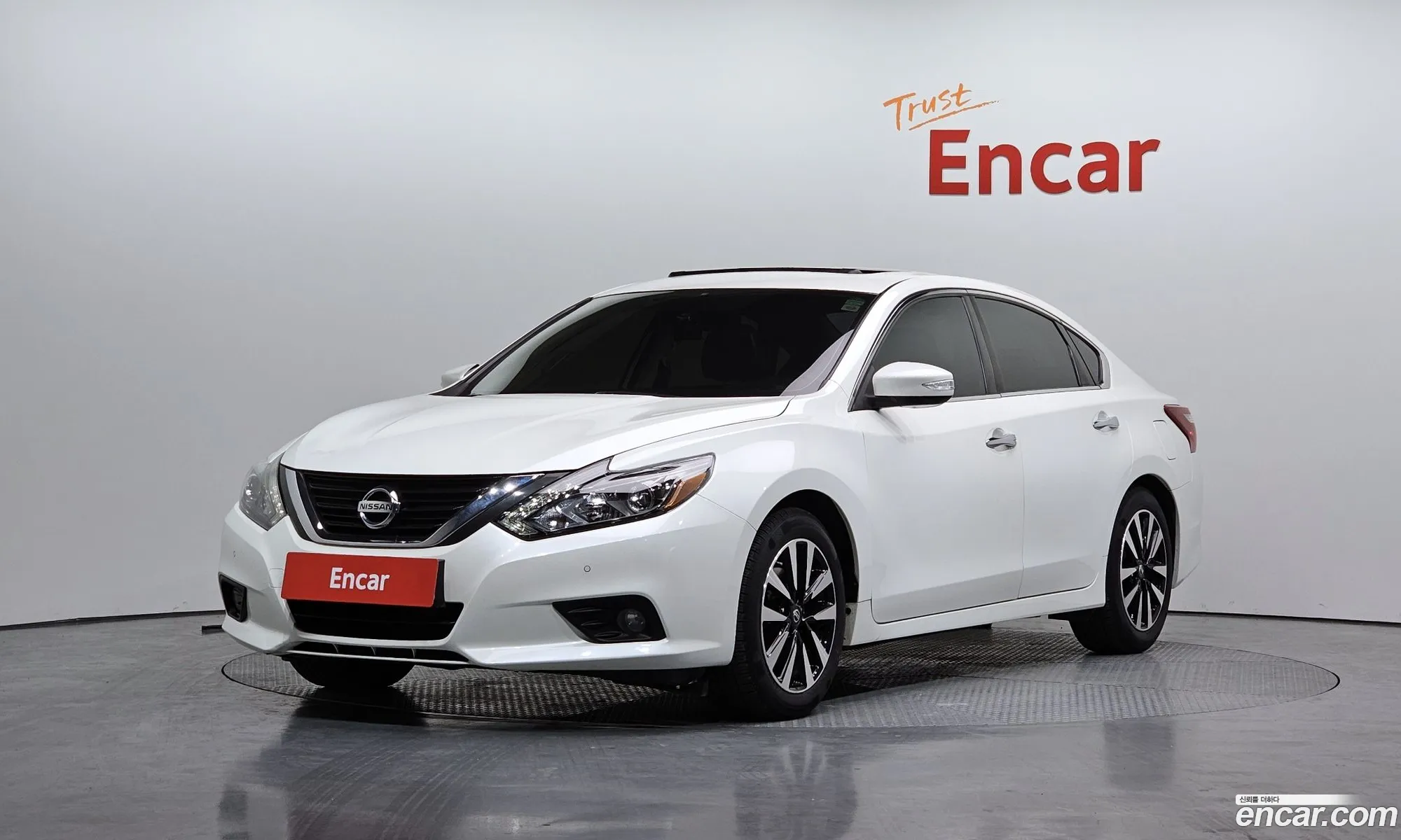 Nissan Altima 2018 — 14