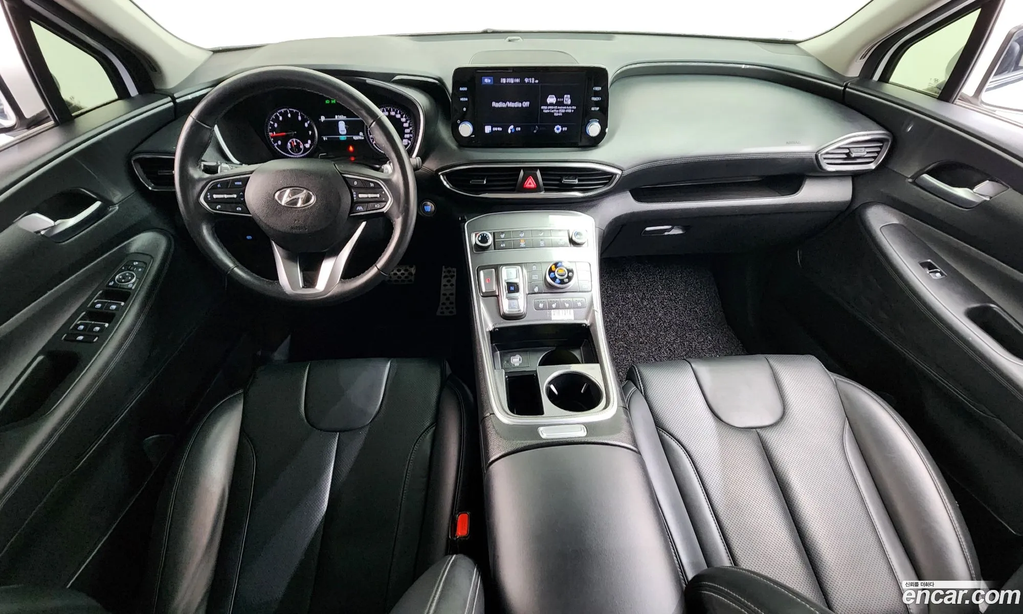 Hyundai Santa Fe 2021 — 12