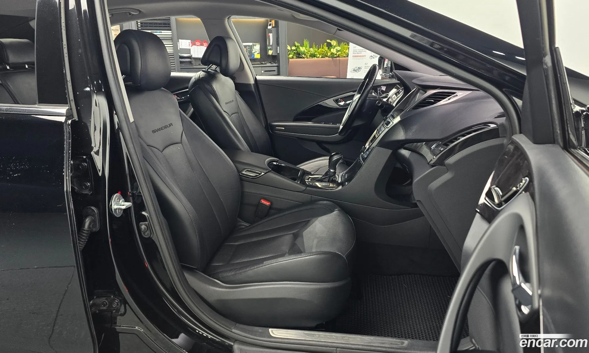 Hyundai Grandeur HG 2014 — 14