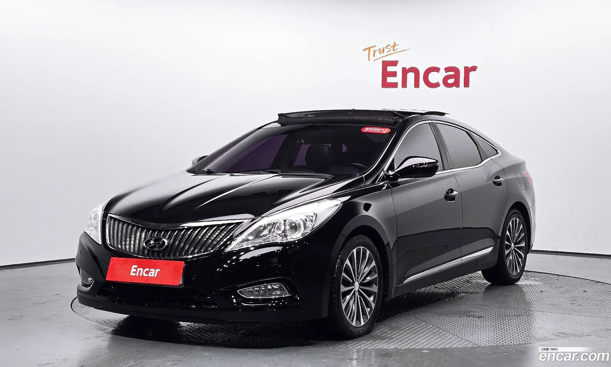 Hyundai Grandeur HG 2014 — 19