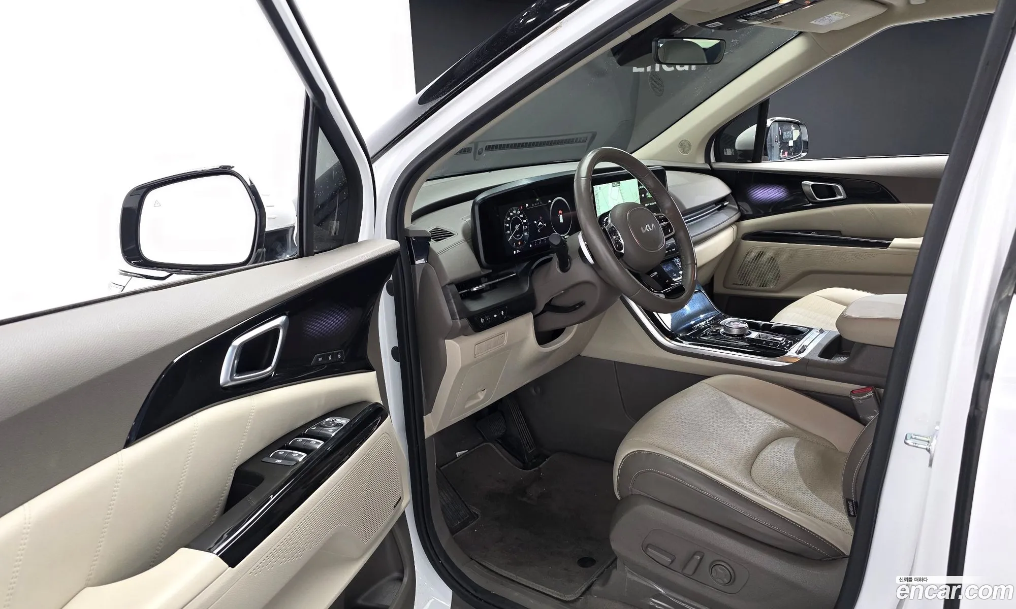 Kia Carnival 2023 — 6