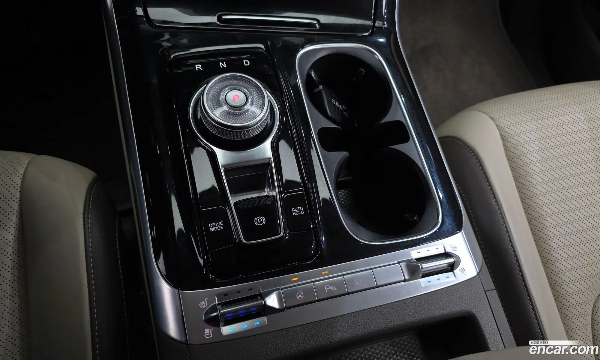 Kia Carnival 2023 — 4