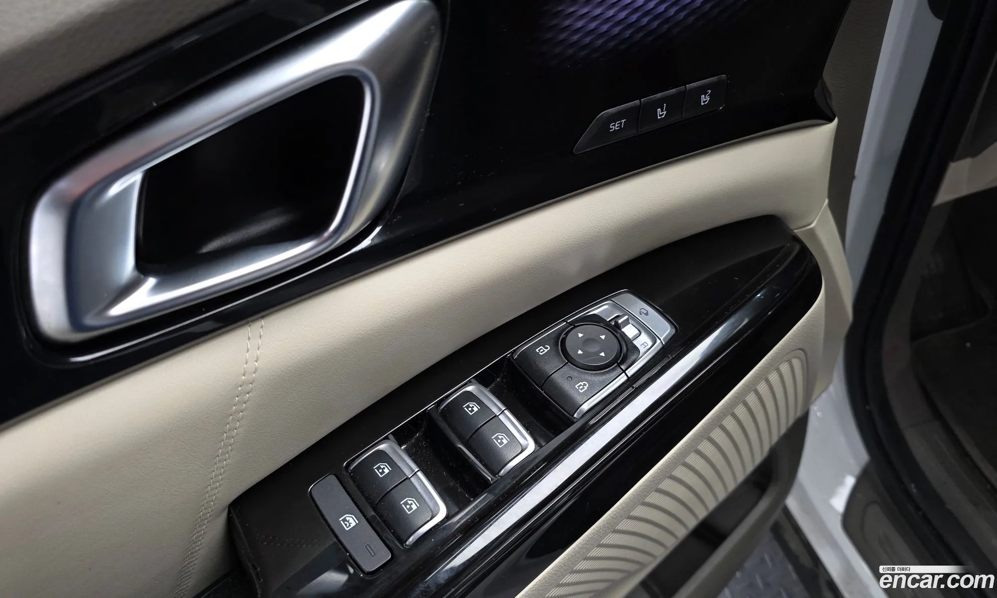 Kia Carnival 2023 — 19