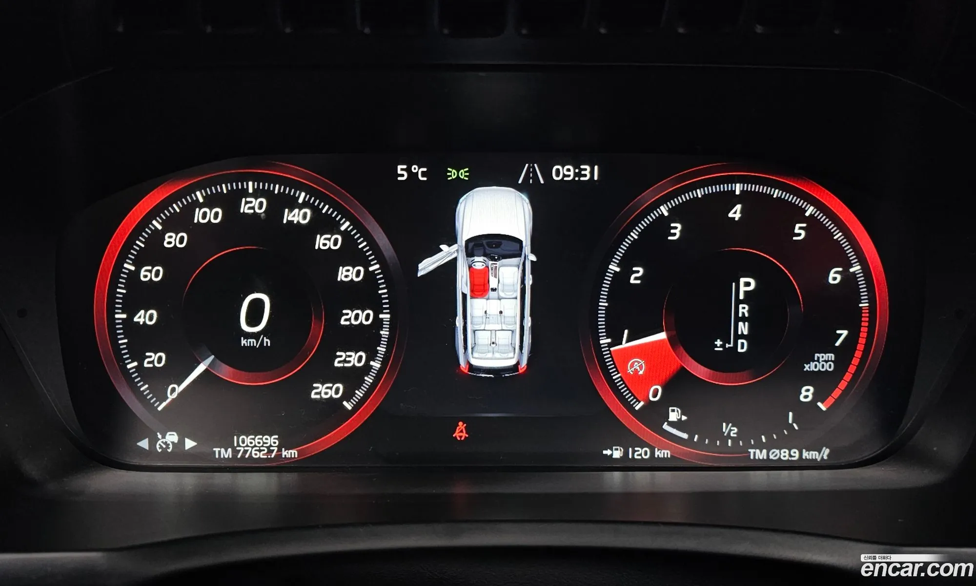 Volvo XC90 2016 YV1LFA22CH1119663 — 11