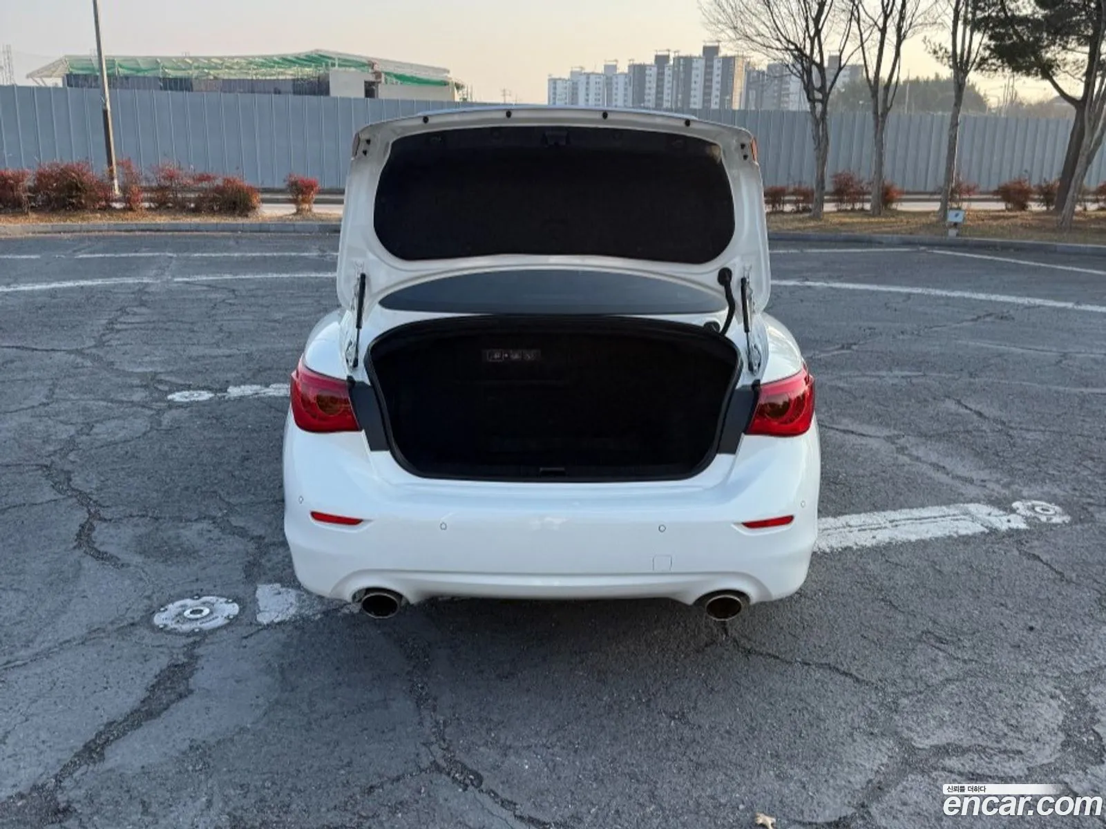 Infiniti Q50 2015 — 13