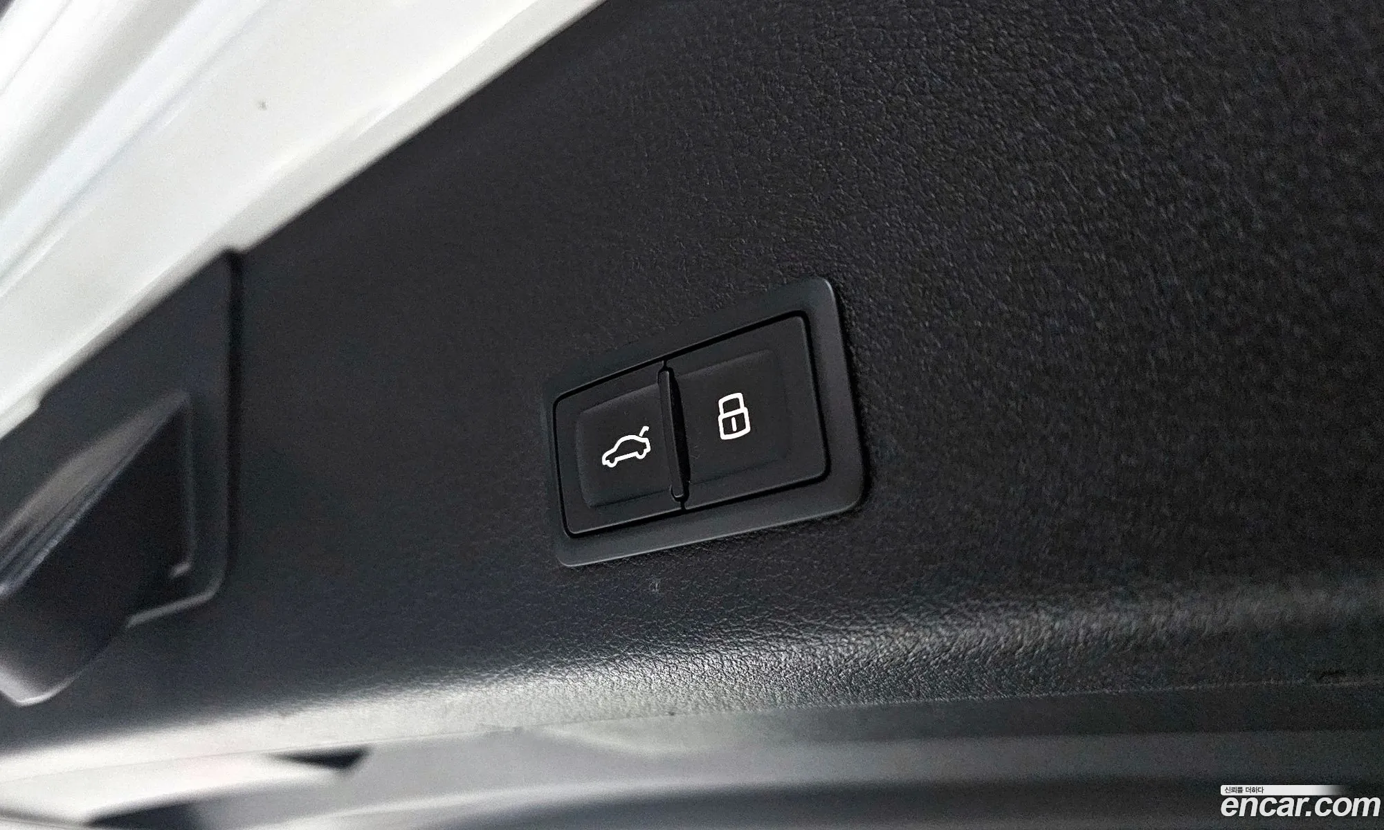 Audi e-tron 2020 WAUZZZGE3LB030103 — 5