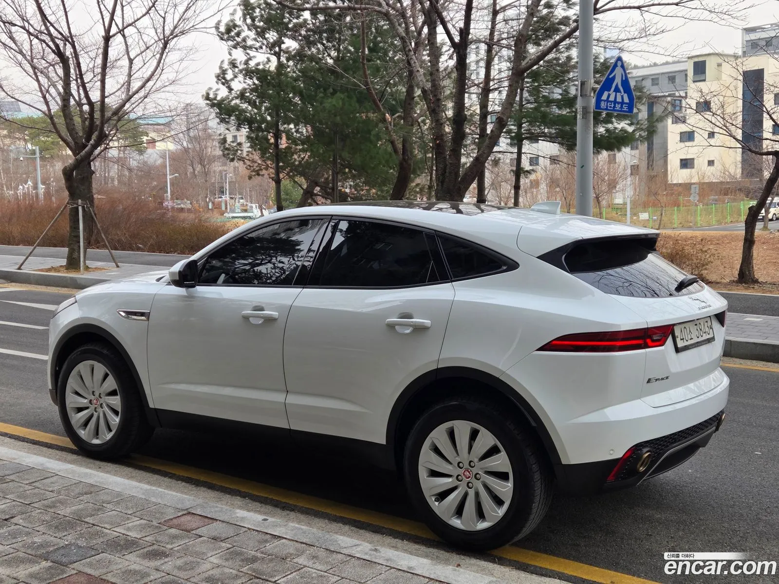 Jaguar E-Pace 2018 — 5