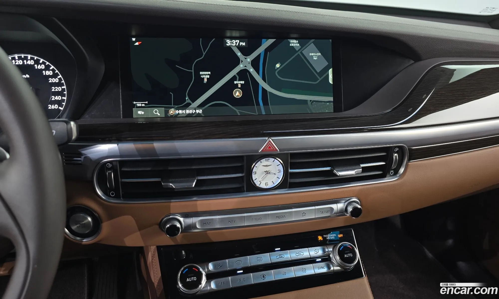 Genesis G90 2019 — 8