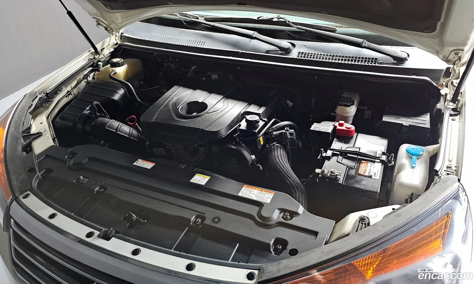 KG Mobility (SsangYong) Korando Turismo 2017 — 11