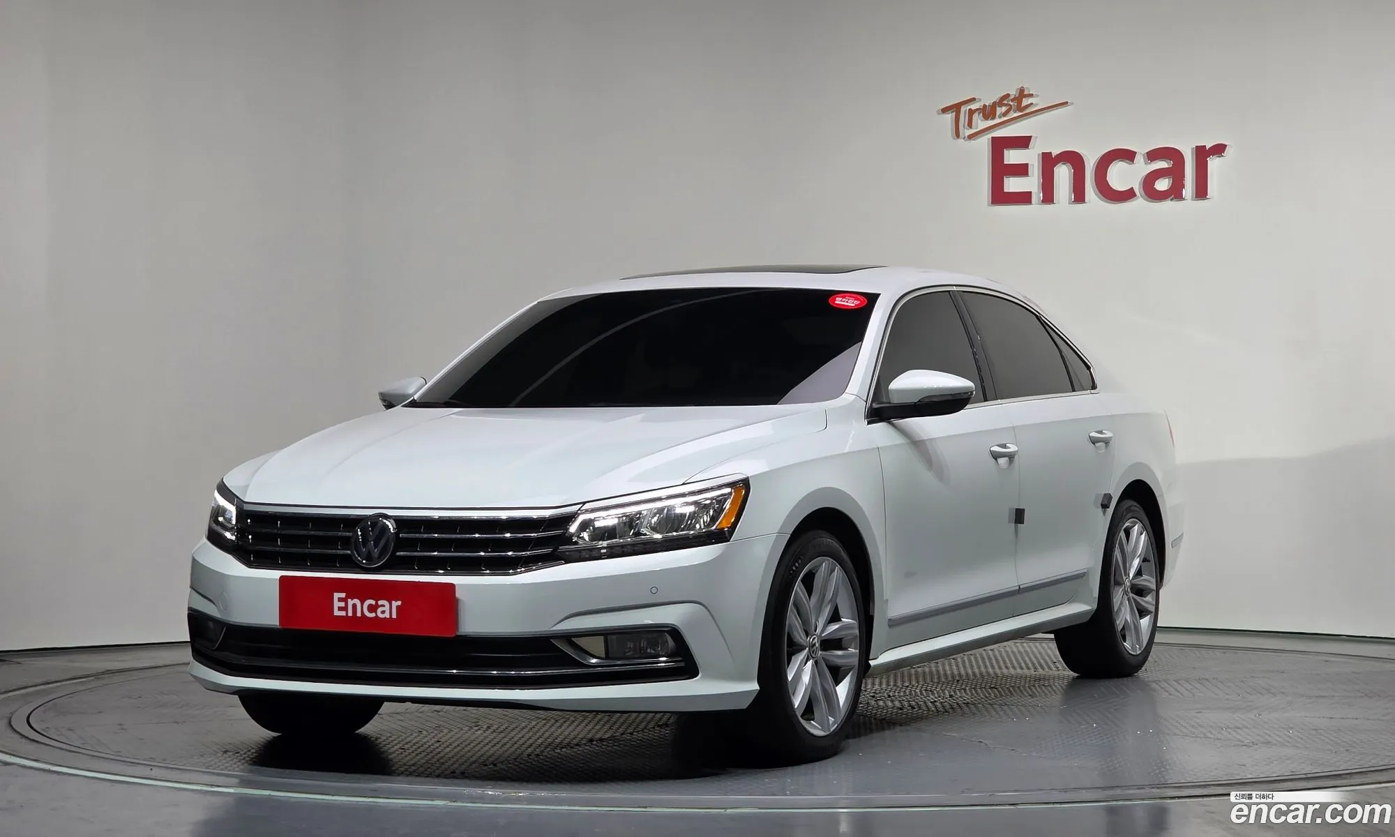 Volkswagen Passat 2018 — 2