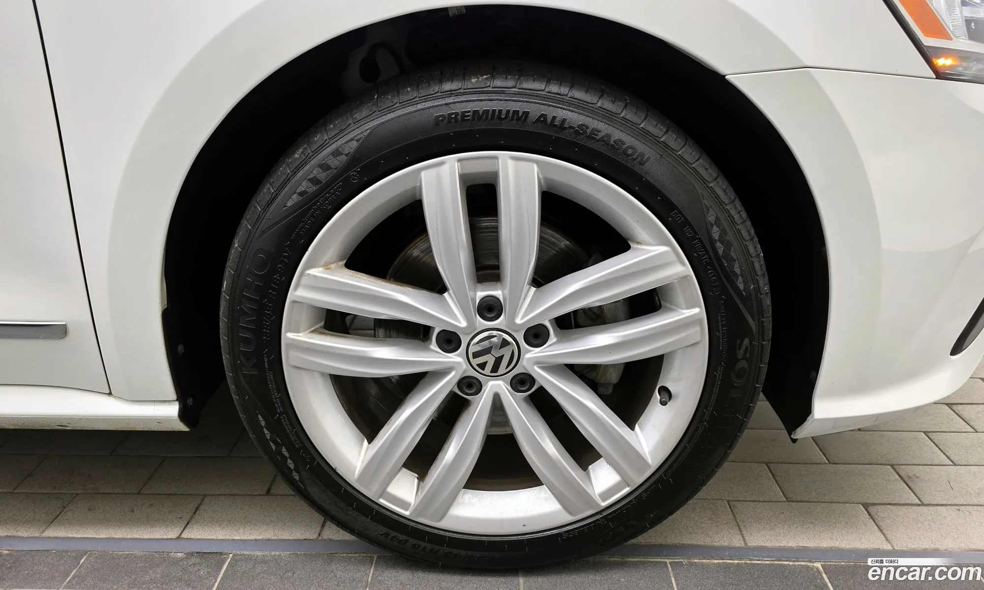 Volkswagen Passat 2018 — 3