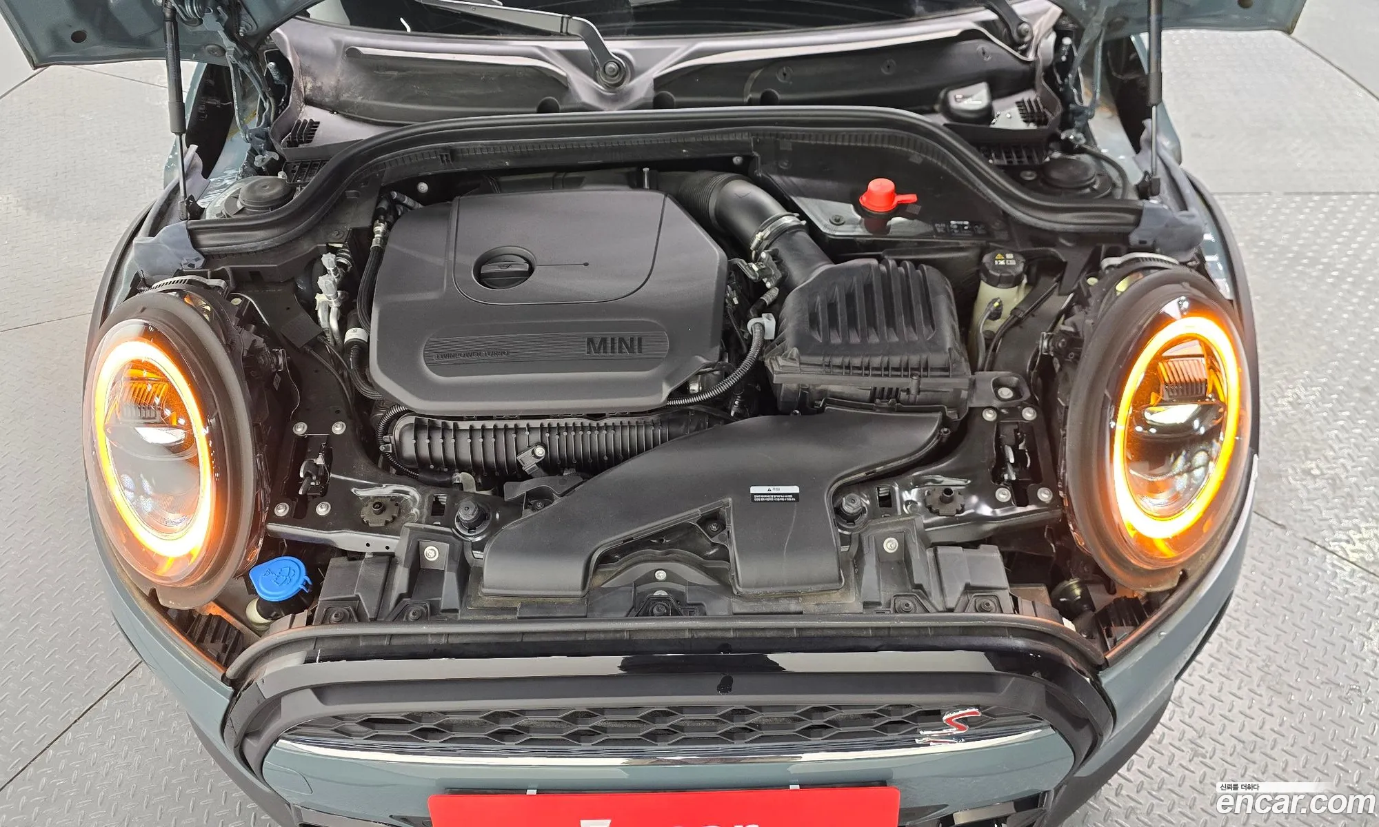 Mini Cooper S 2023 WMW61DK09P2T38133 — 6