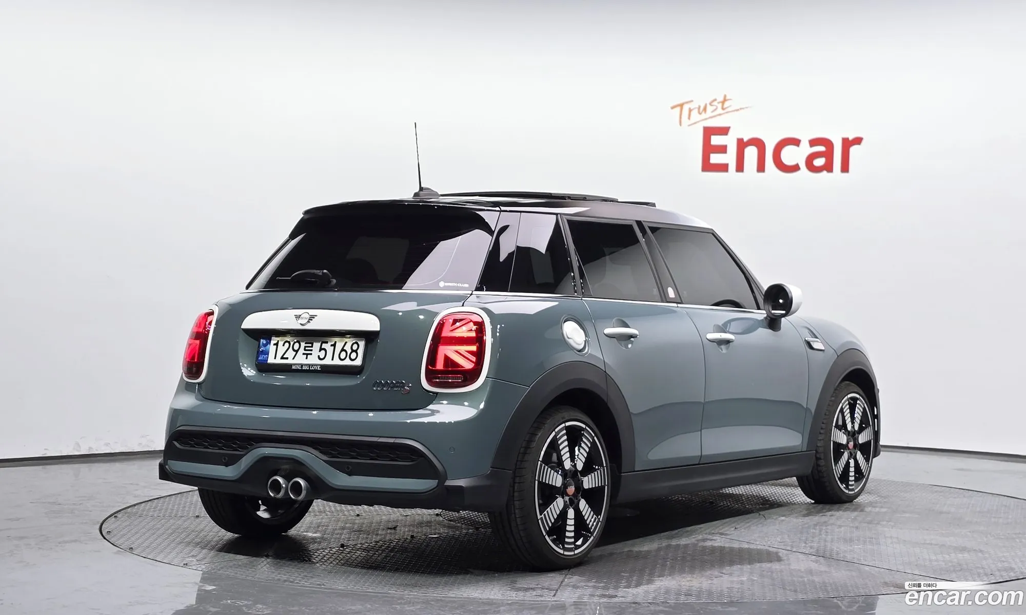 Mini Cooper S 2023 WMW61DK09P2T38133 — 5