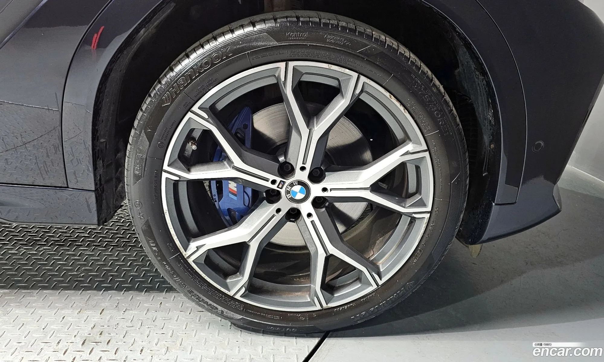 BMW X6 2020 — 16