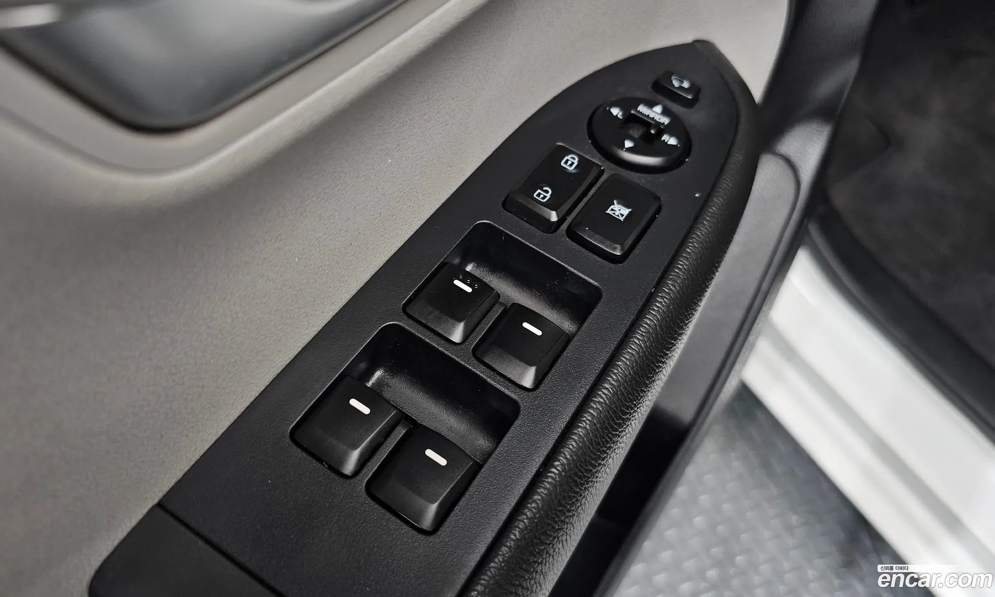 Kia Ray 2021 KNACF911BNT283105 — 4