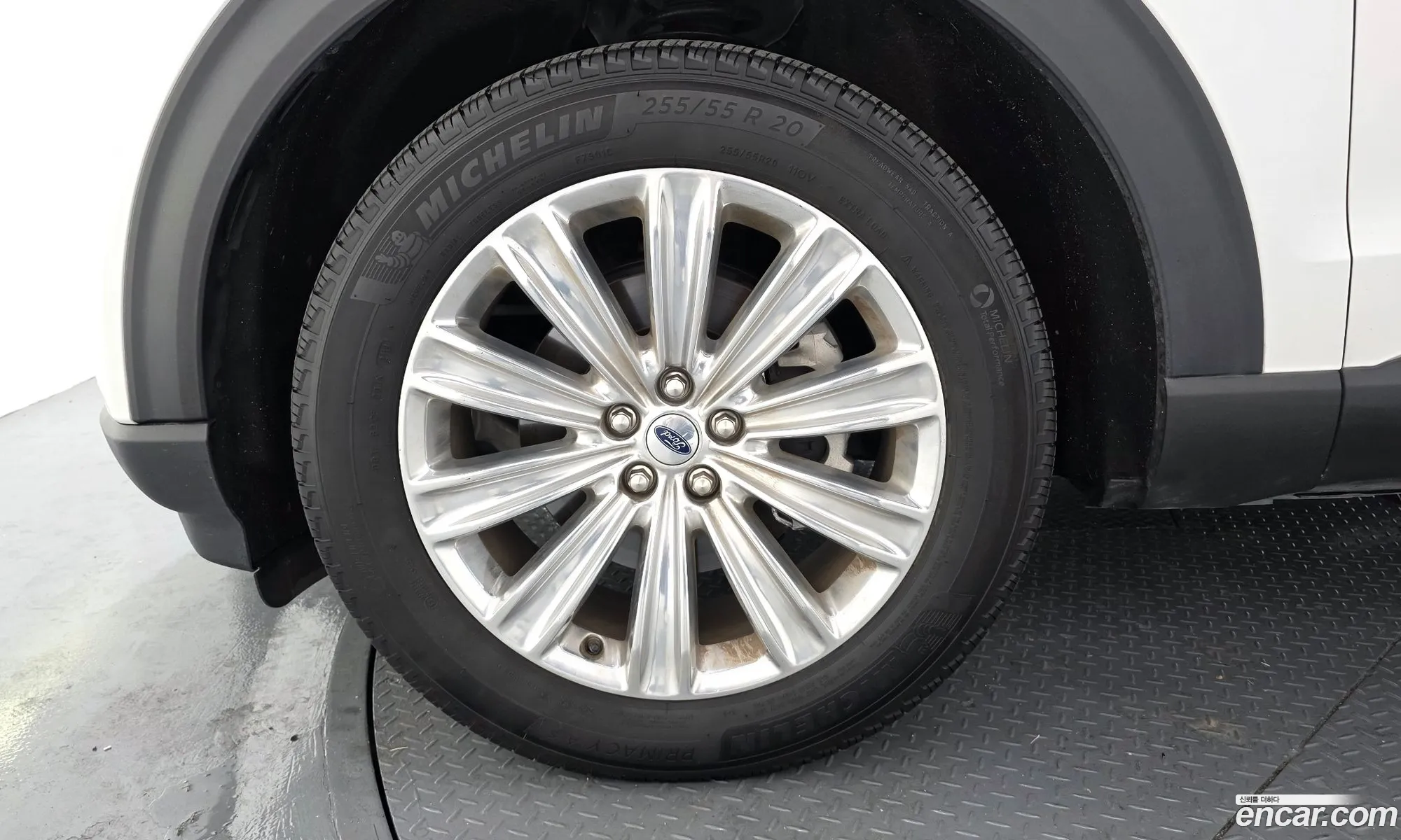 Ford Explorer 6th Gen 2019 1FMSK8FH7LGA73338 — 7