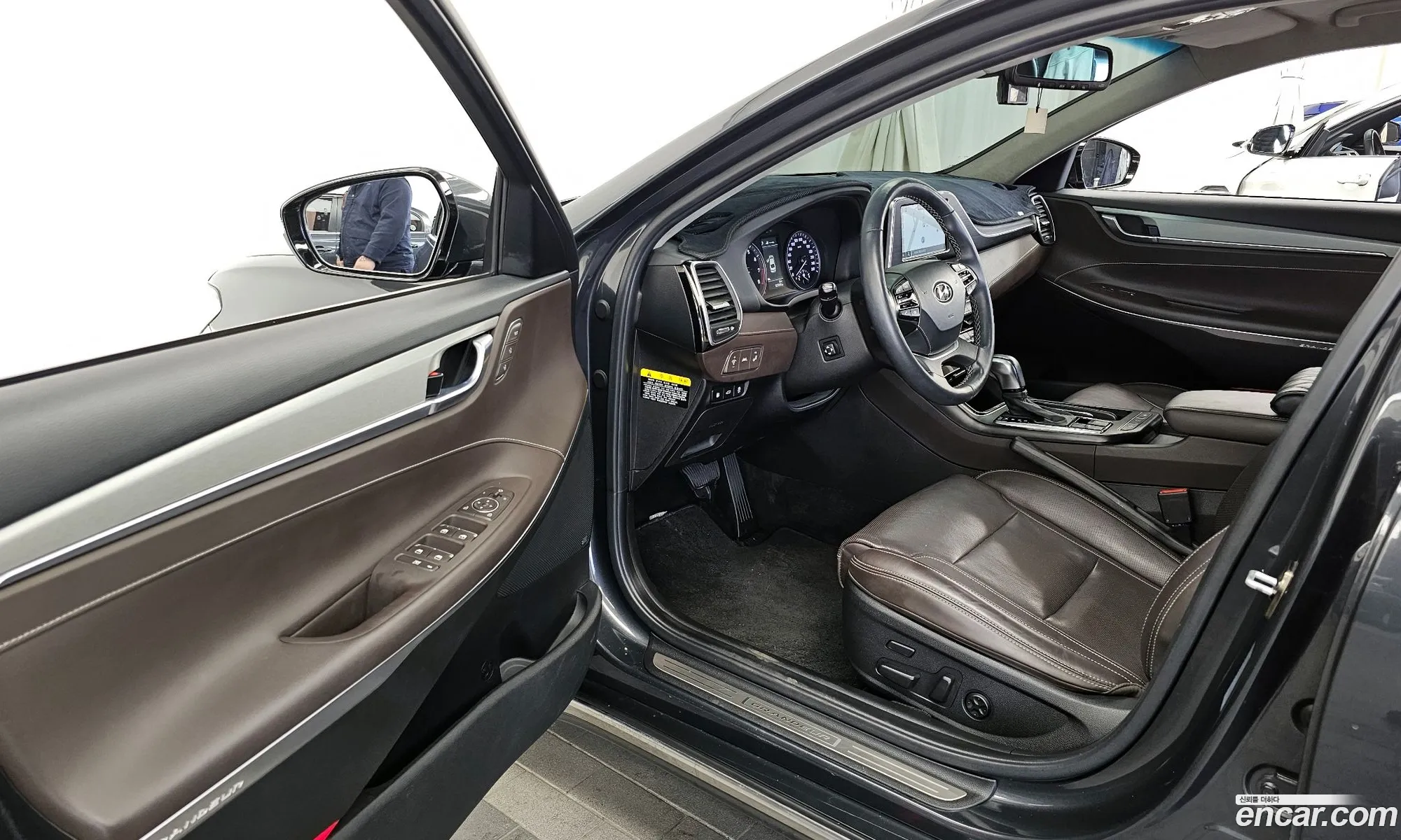 Hyundai Grandeur IG 2018 — 12