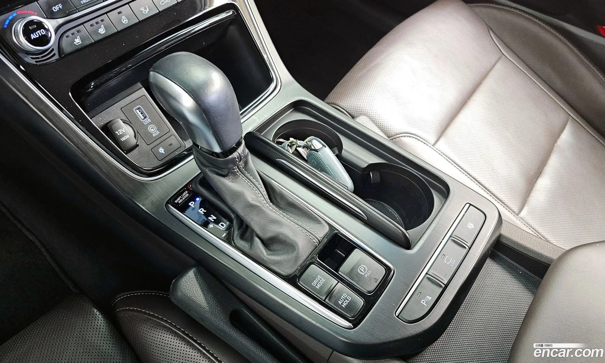 Hyundai Grandeur IG 2018 — 11